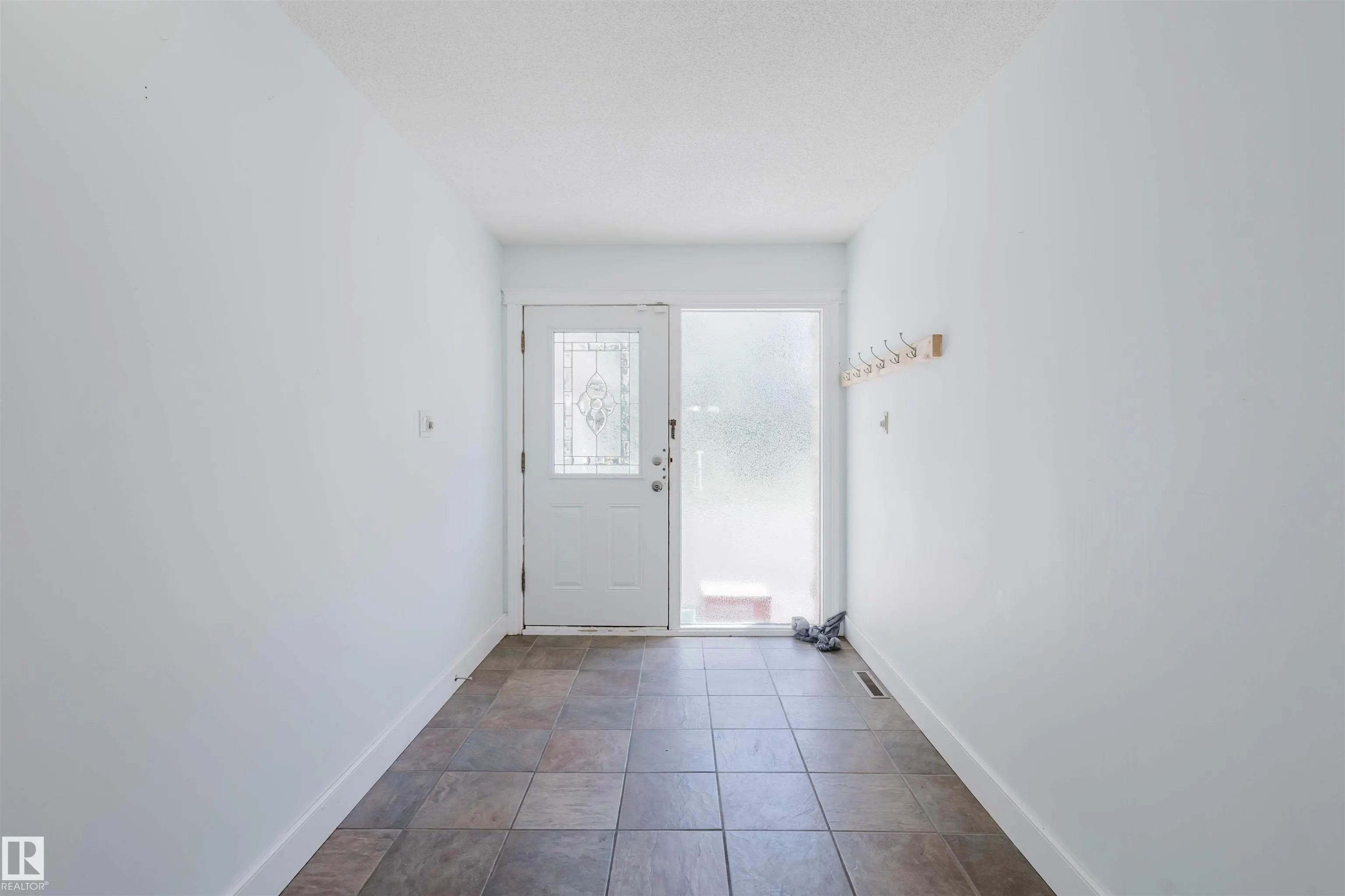 168 WINDERMERE Drive