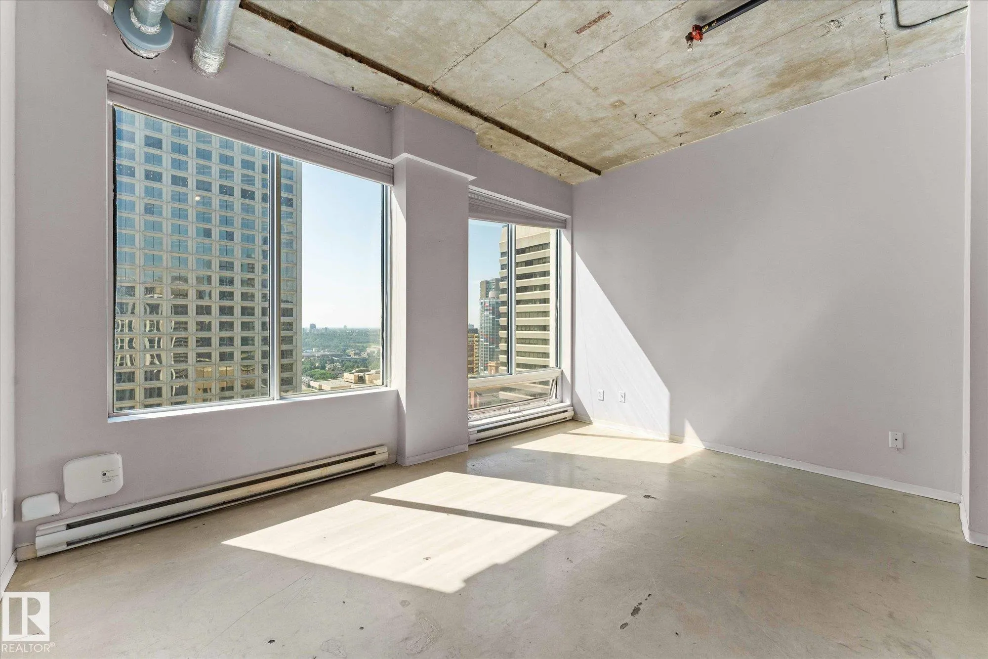 10024 JASPER Avenue