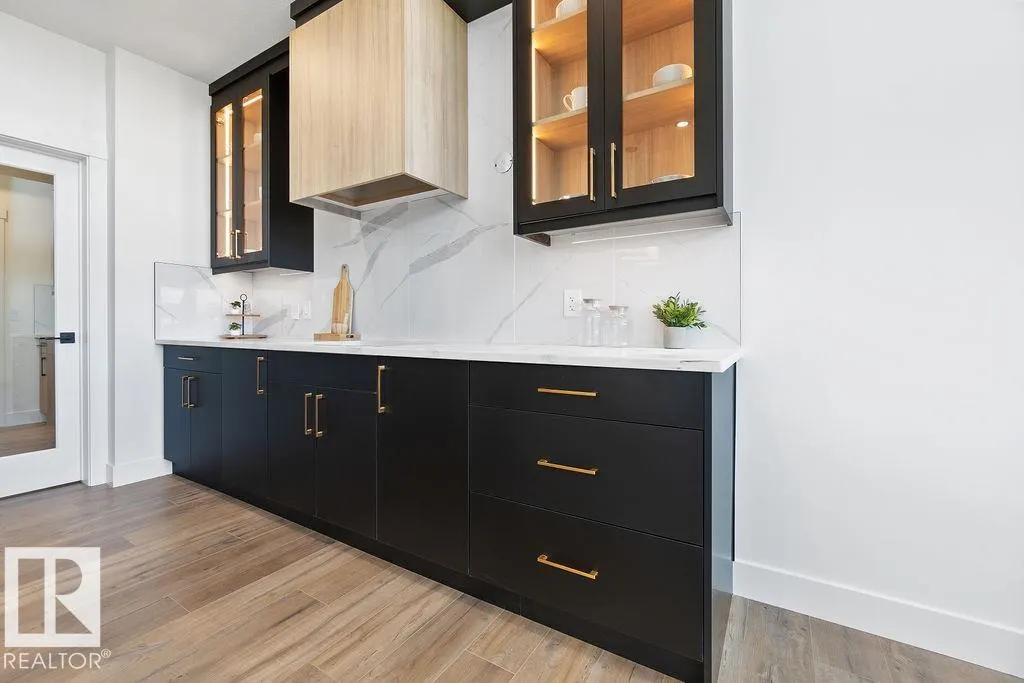 222 Linden Loop