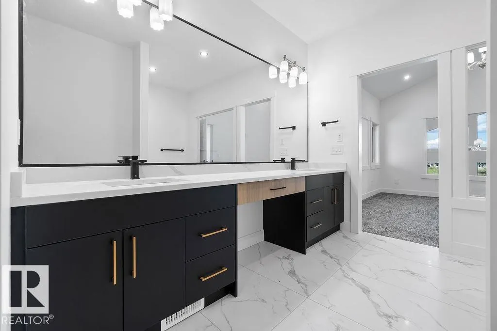 222 Linden Loop
