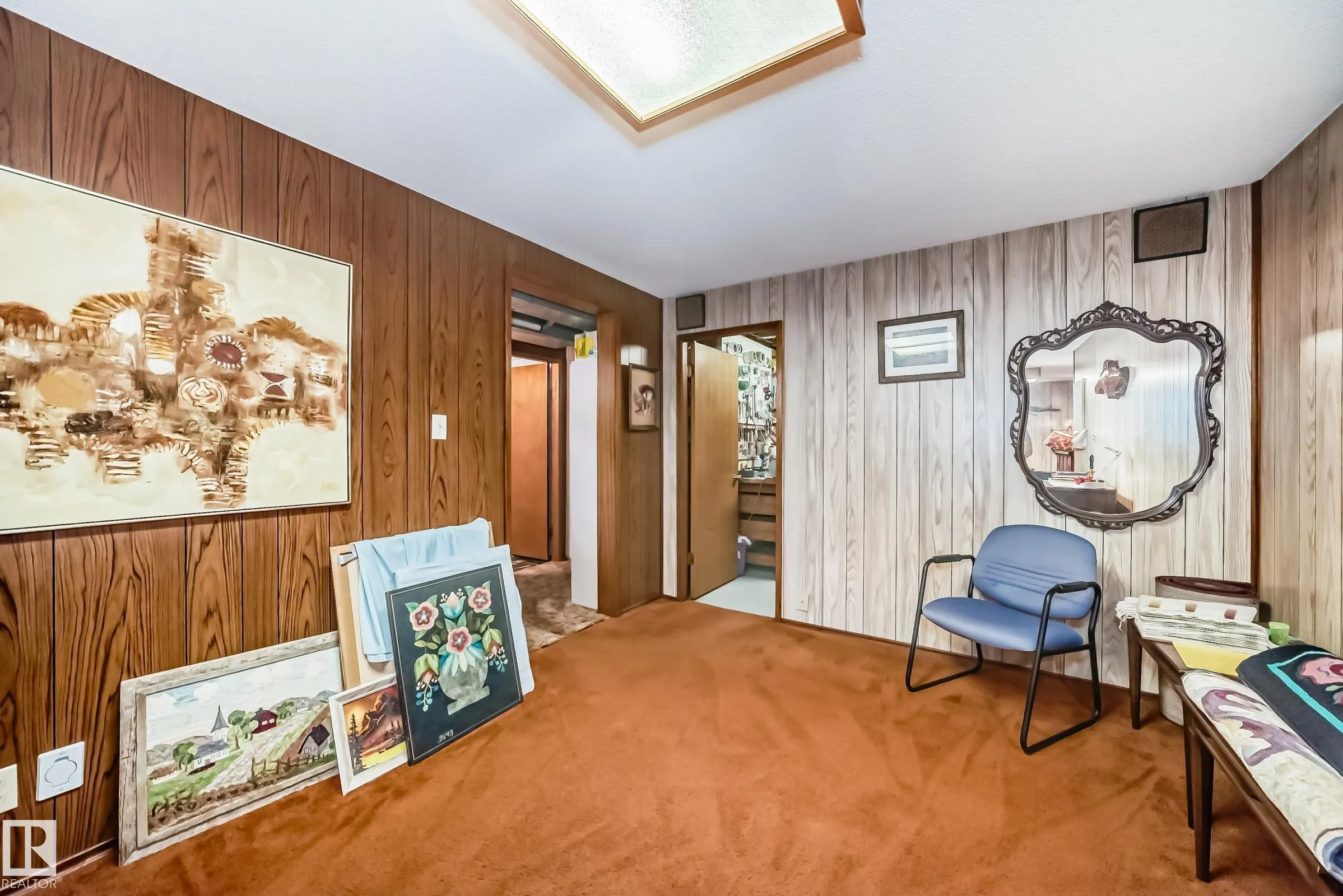75 SUNSET Boulevard