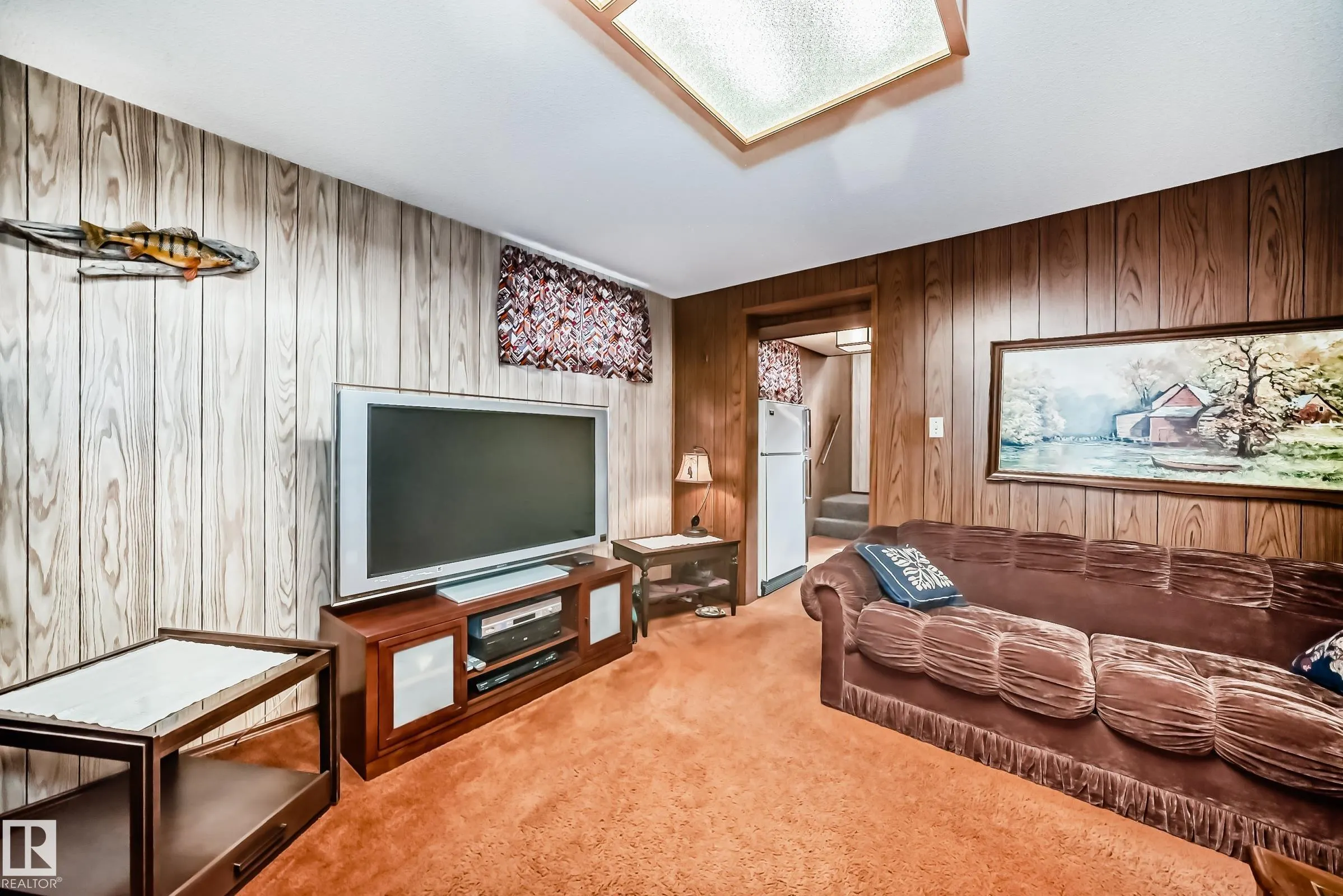 75 SUNSET Boulevard