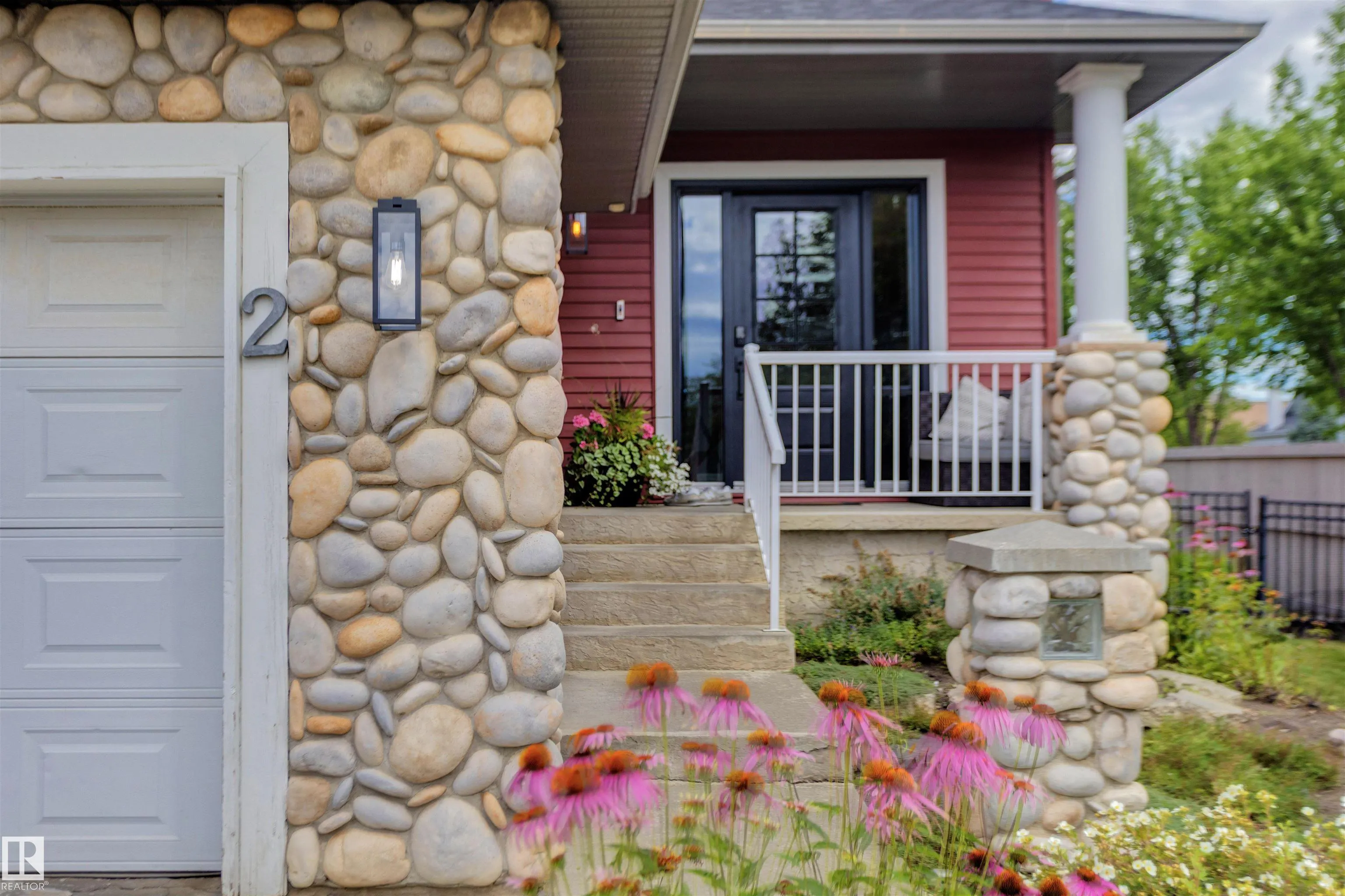 2 Hawkstone Landing