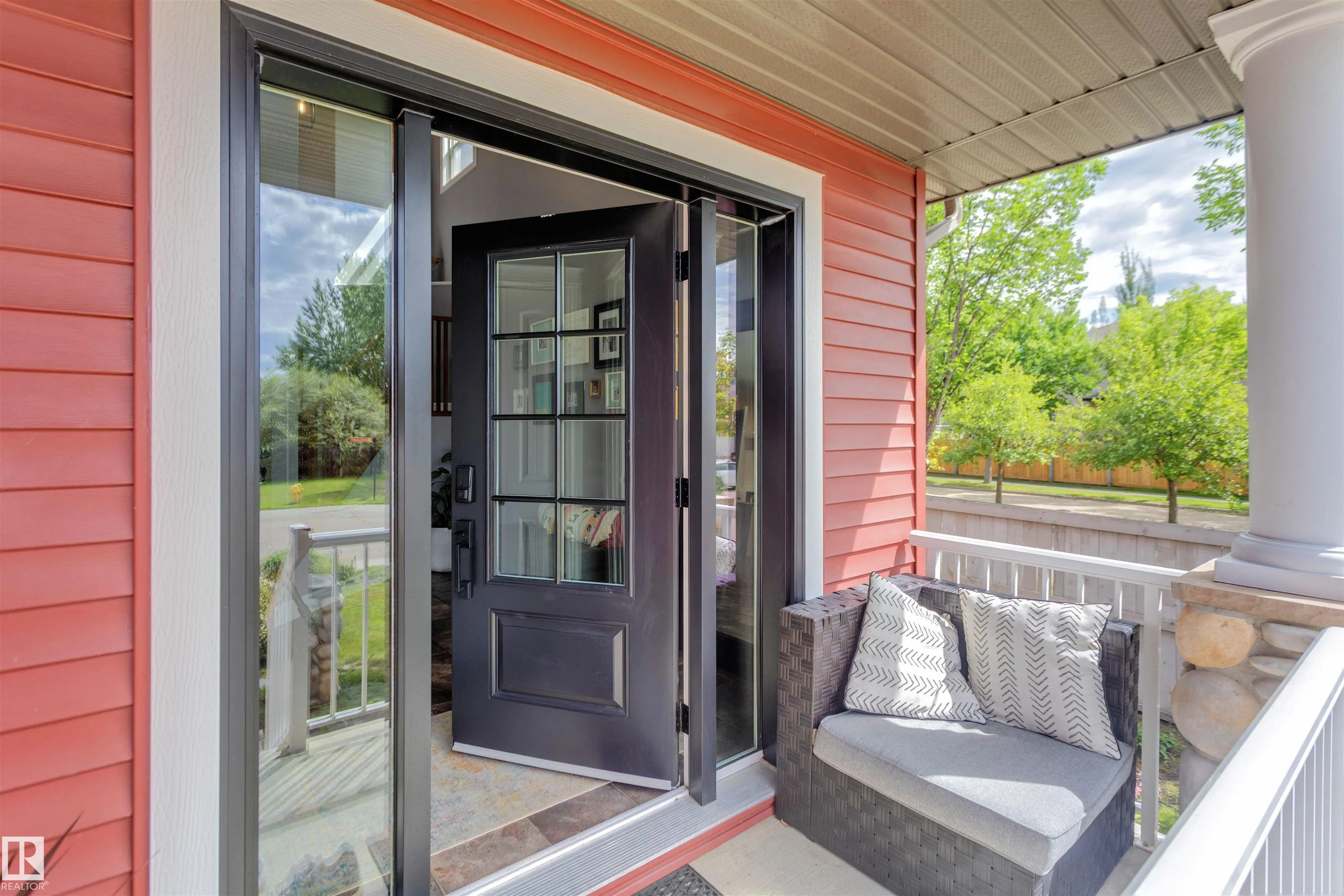 2 Hawkstone Landing