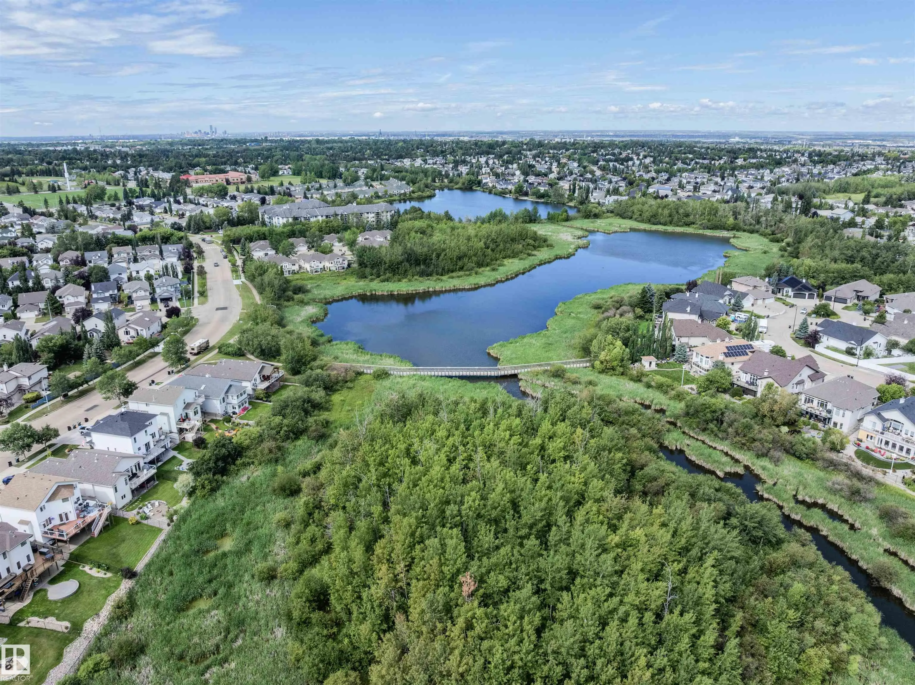 2 Hawkstone Landing