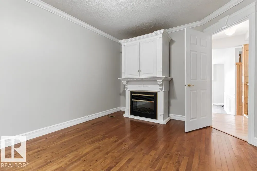 19020 86 Avenue