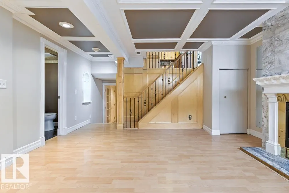 19020 86 Avenue