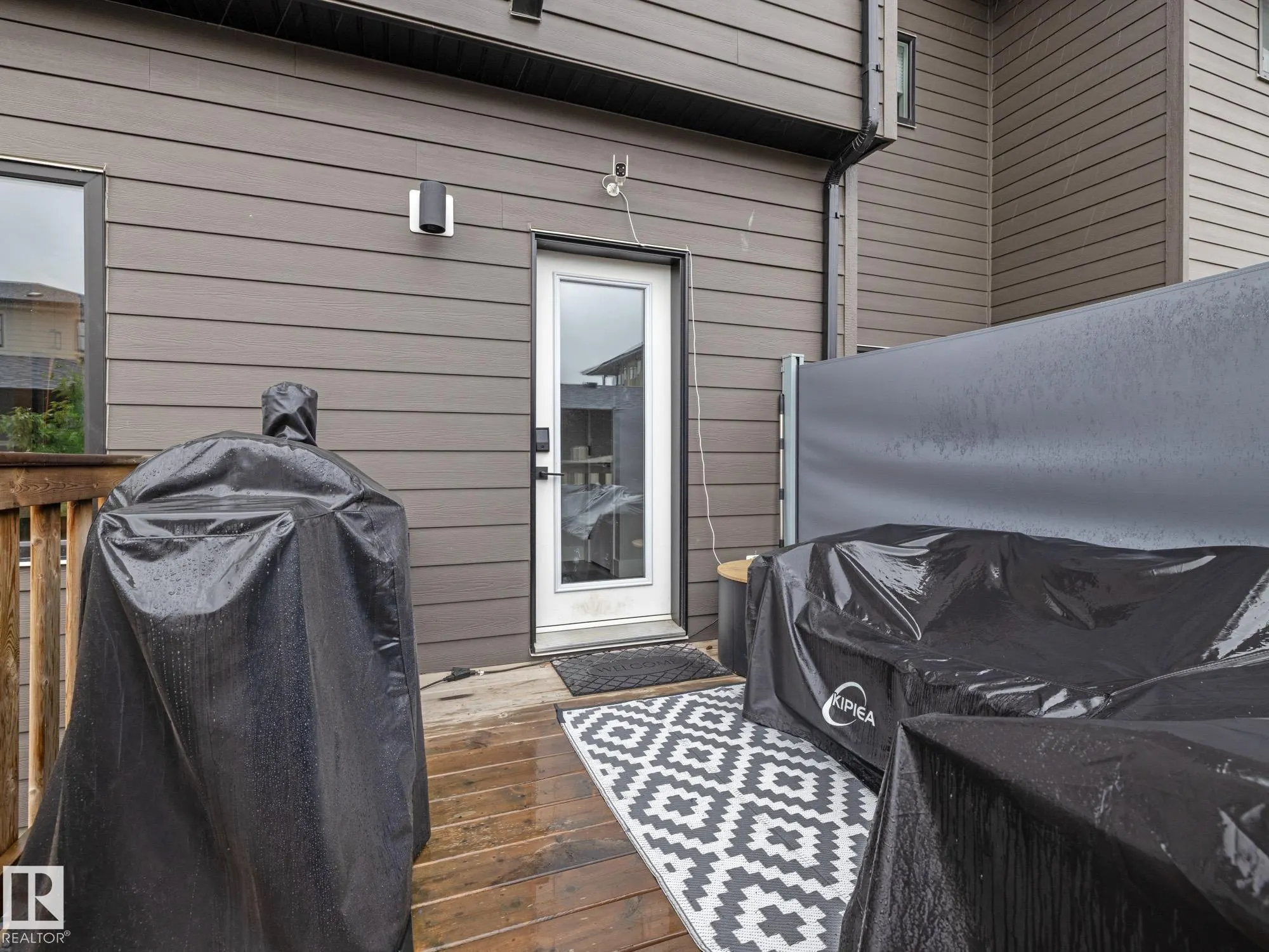 13 AMESBURY Wynd