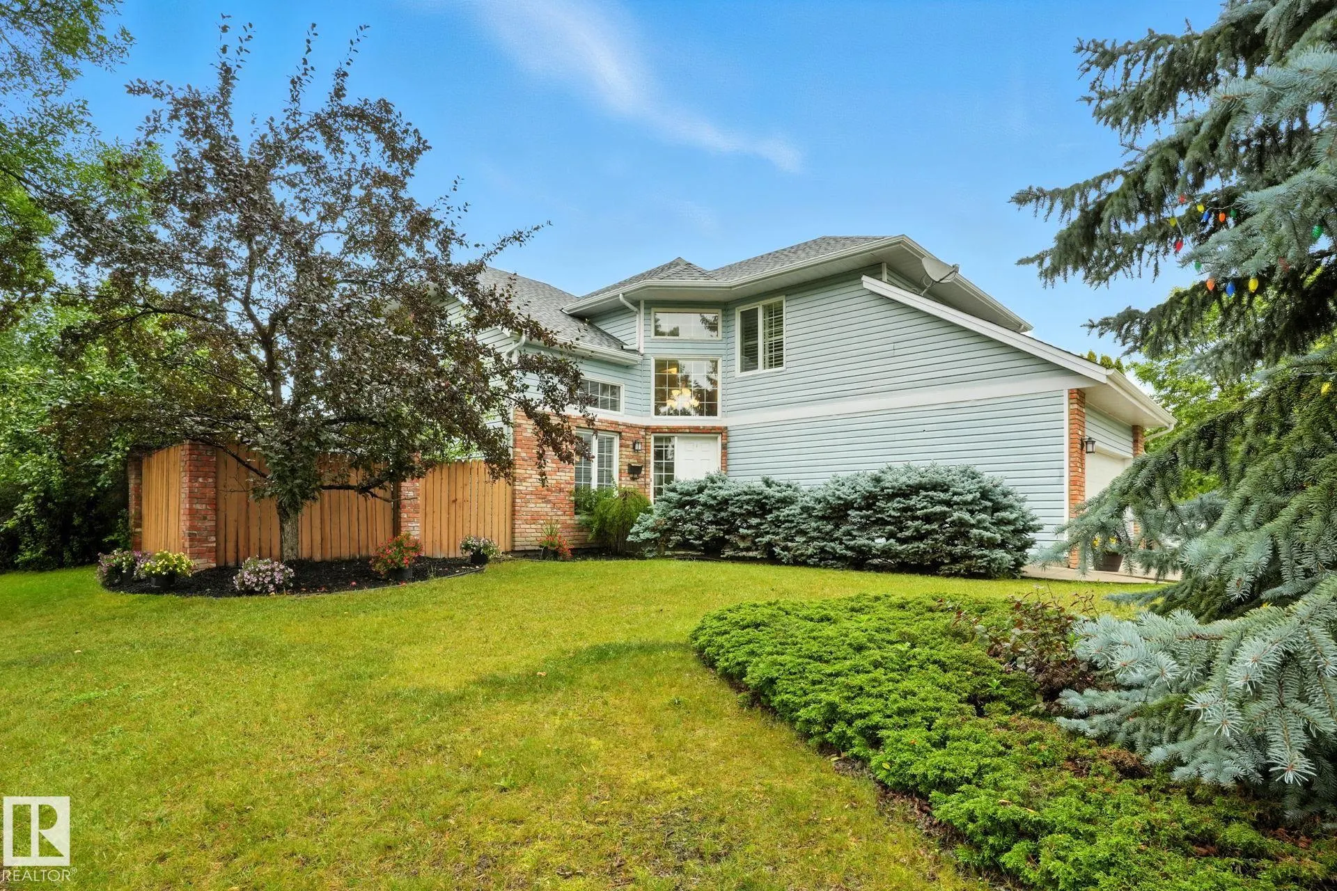 77 PRINCETON Crescent