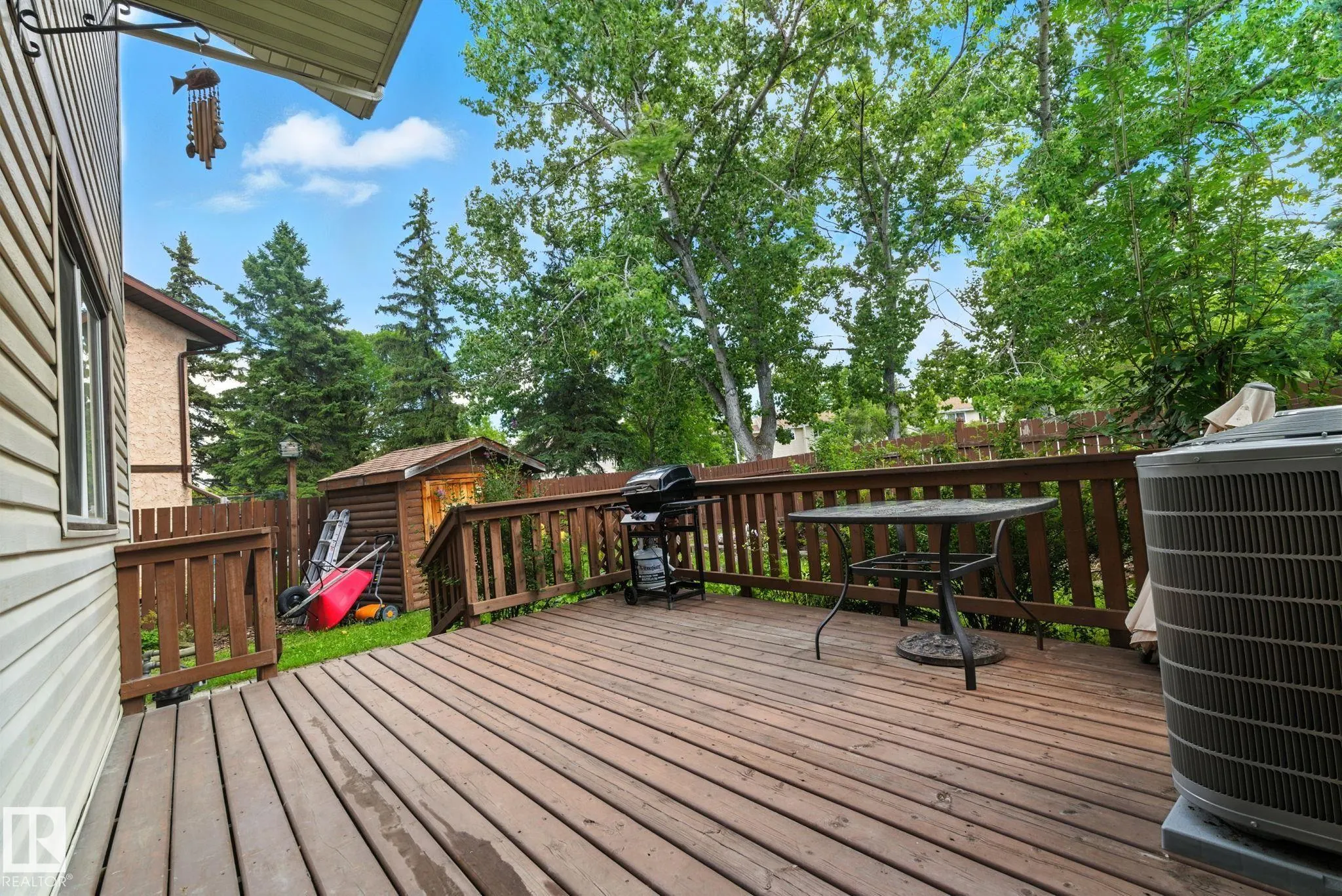 93 Wellington Crescent
