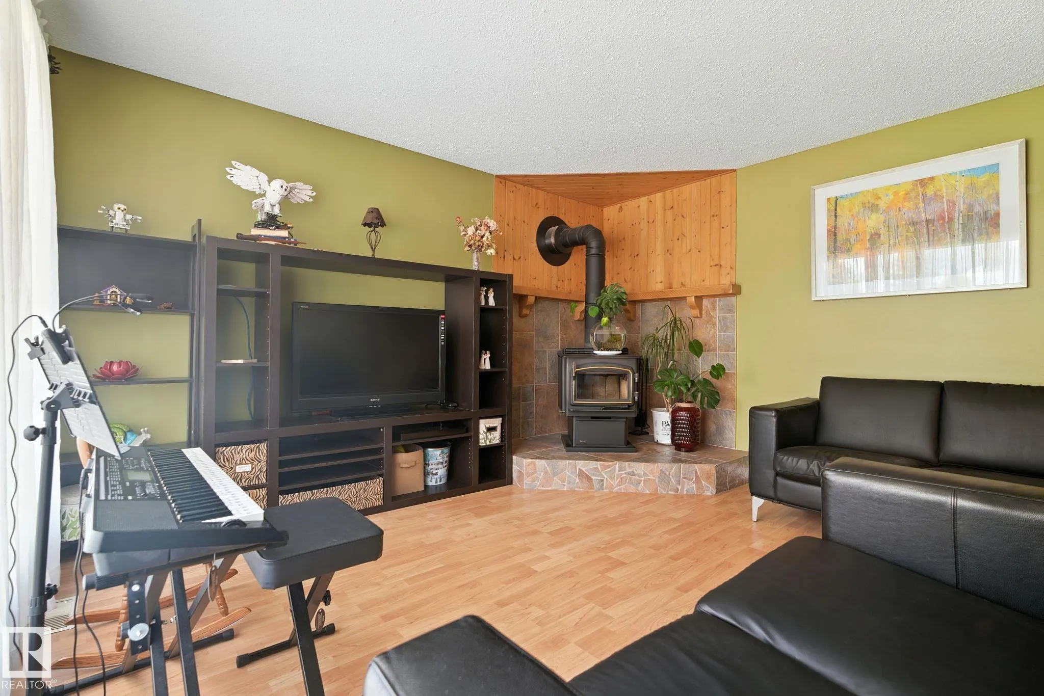 93 Wellington Crescent