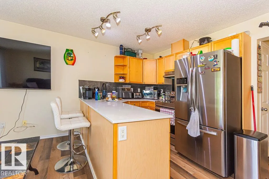 451 HYNDMAN Crescent