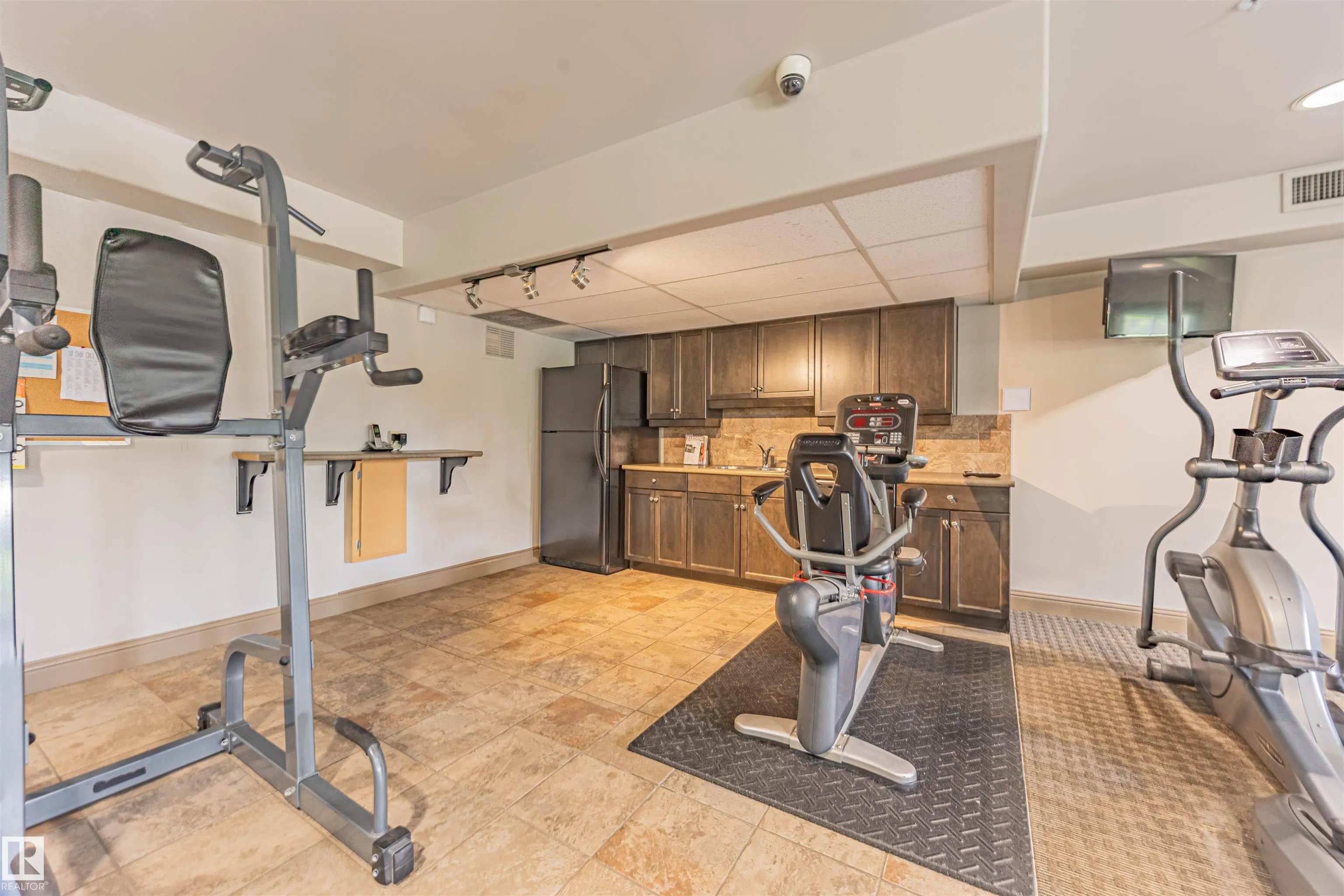 1406 HODGSON Way
