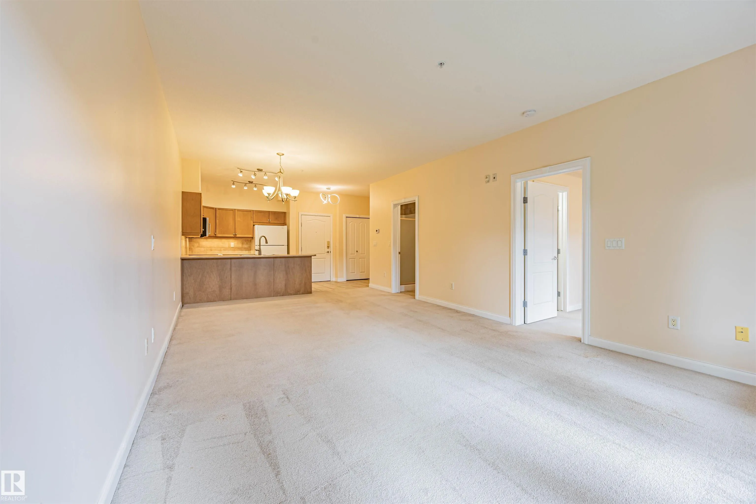 1406 HODGSON Way