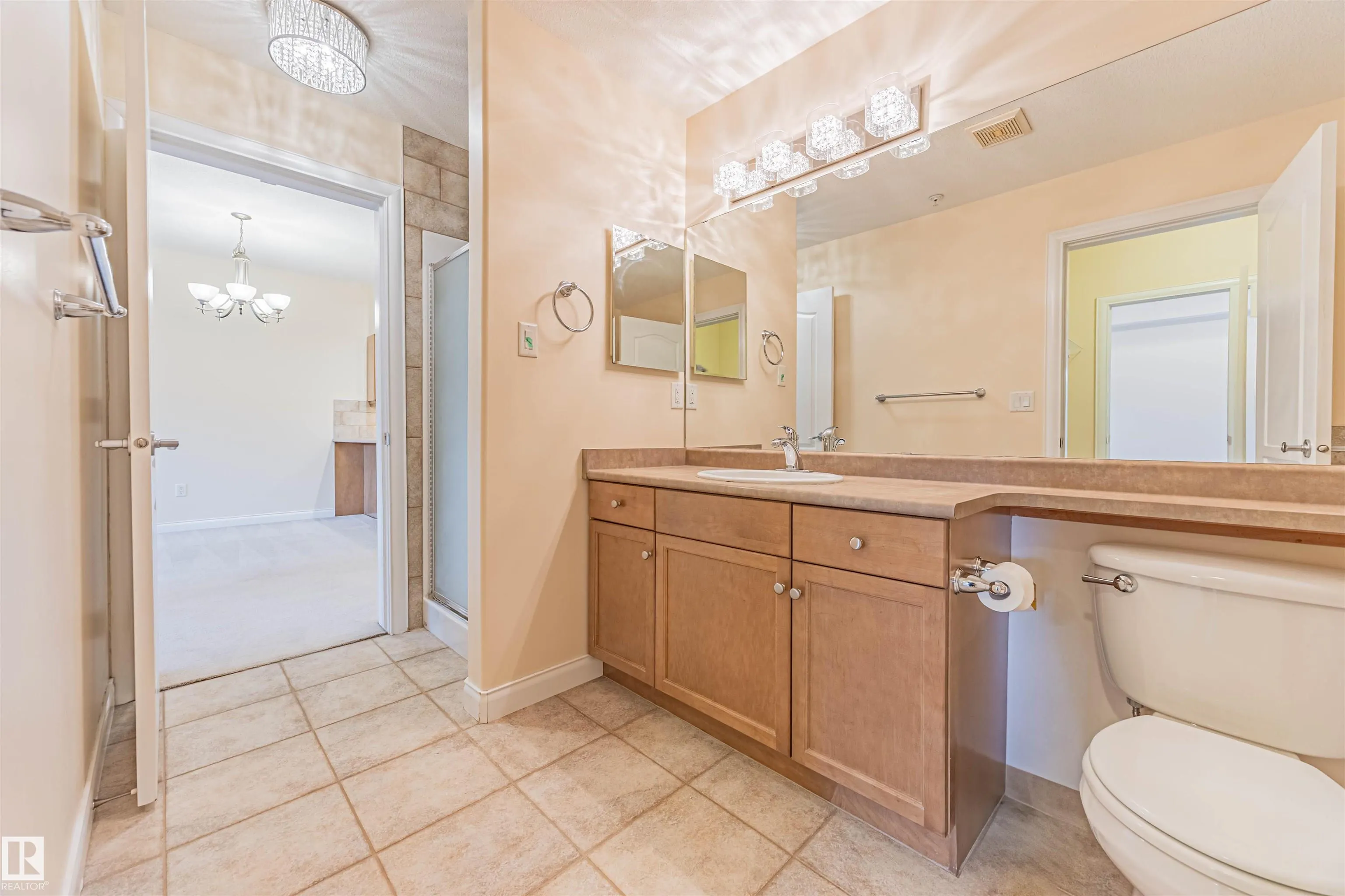 1406 HODGSON Way