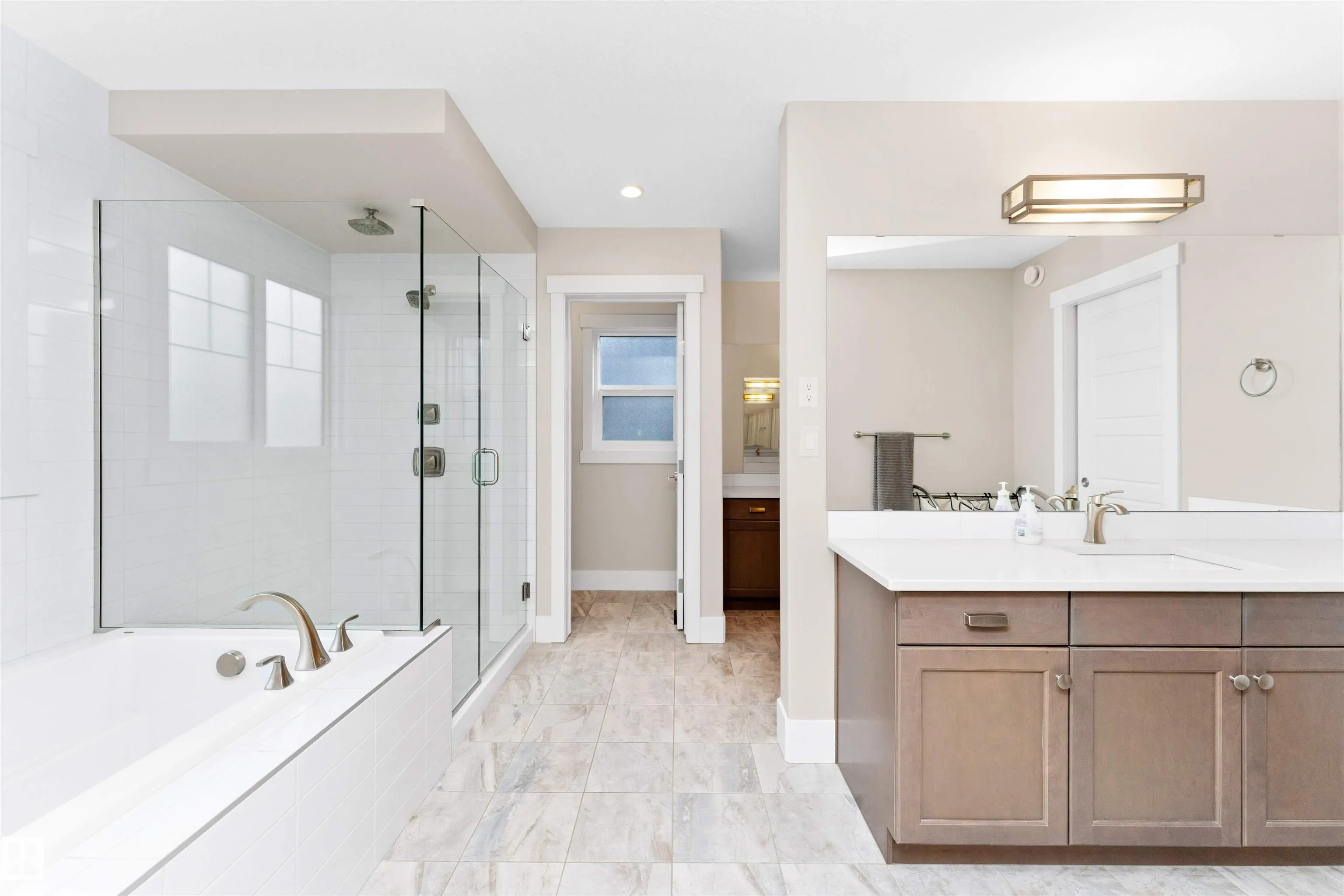 2015 PRICE LANDING