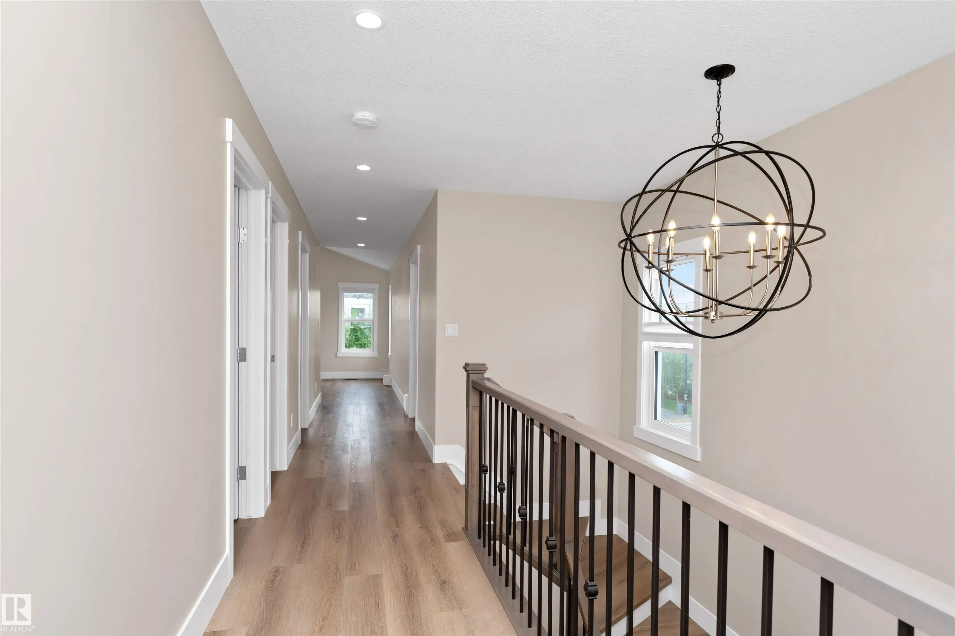 2015 PRICE LANDING