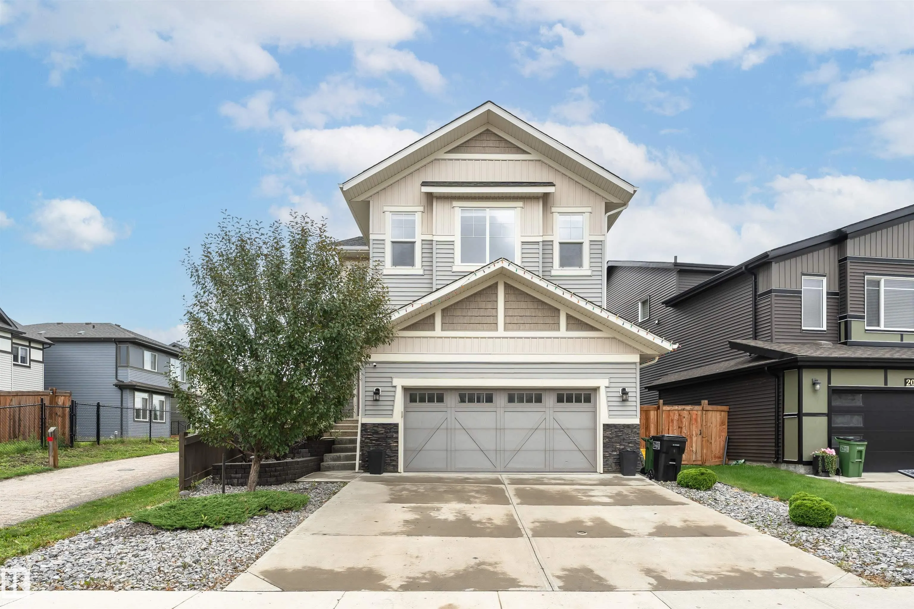 2015 PRICE LANDING