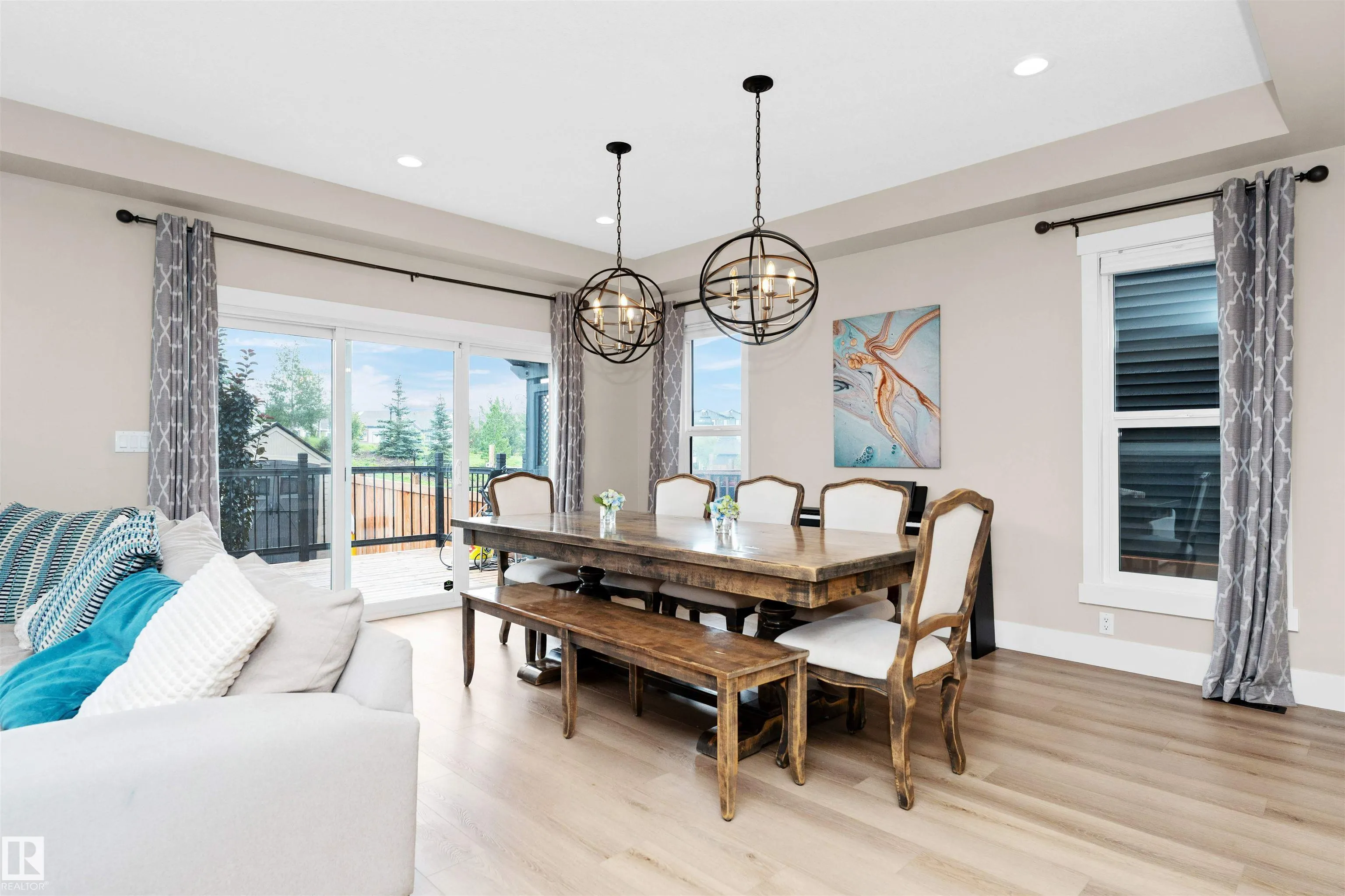 2015 PRICE LANDING