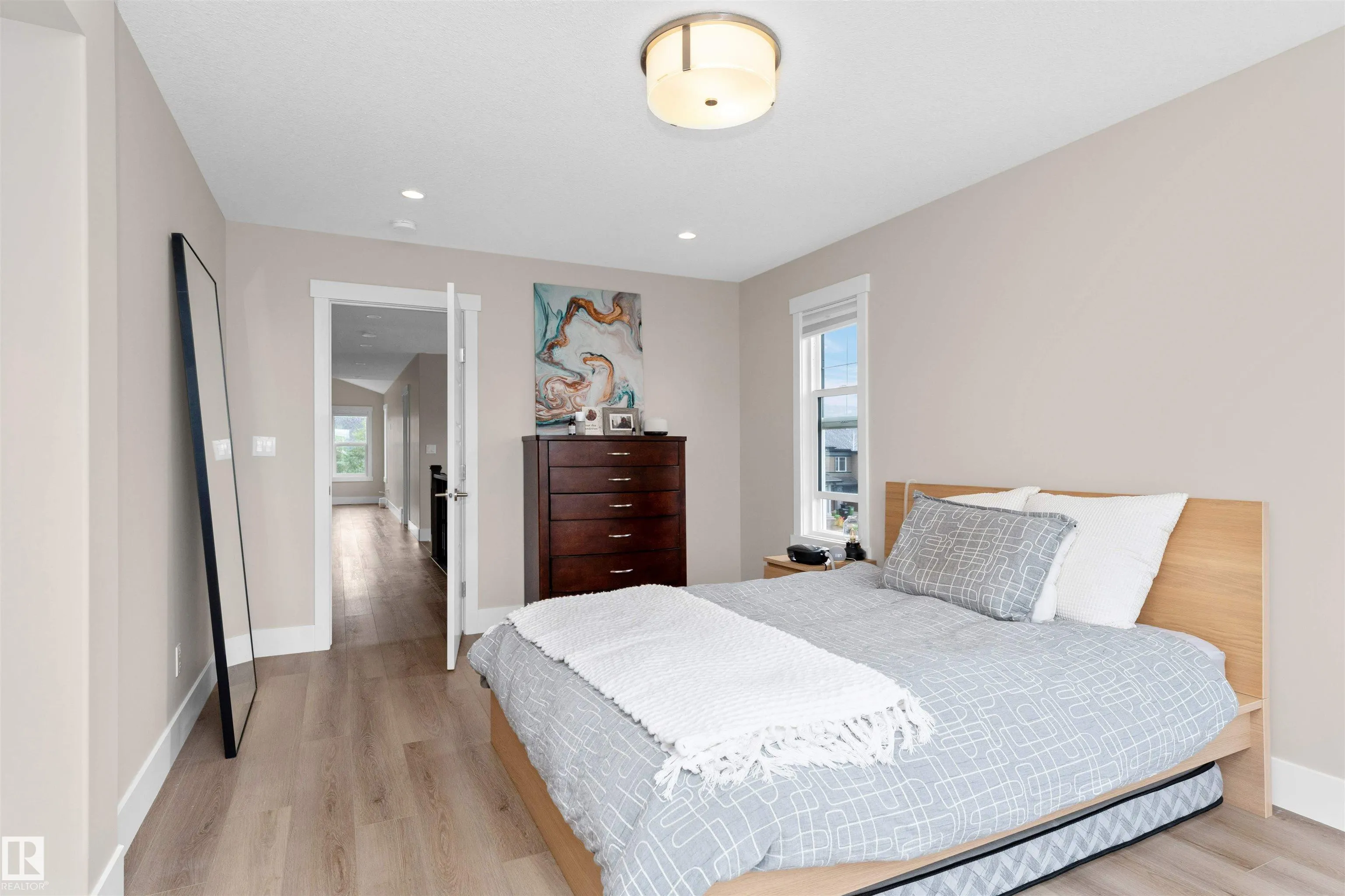 2015 PRICE LANDING