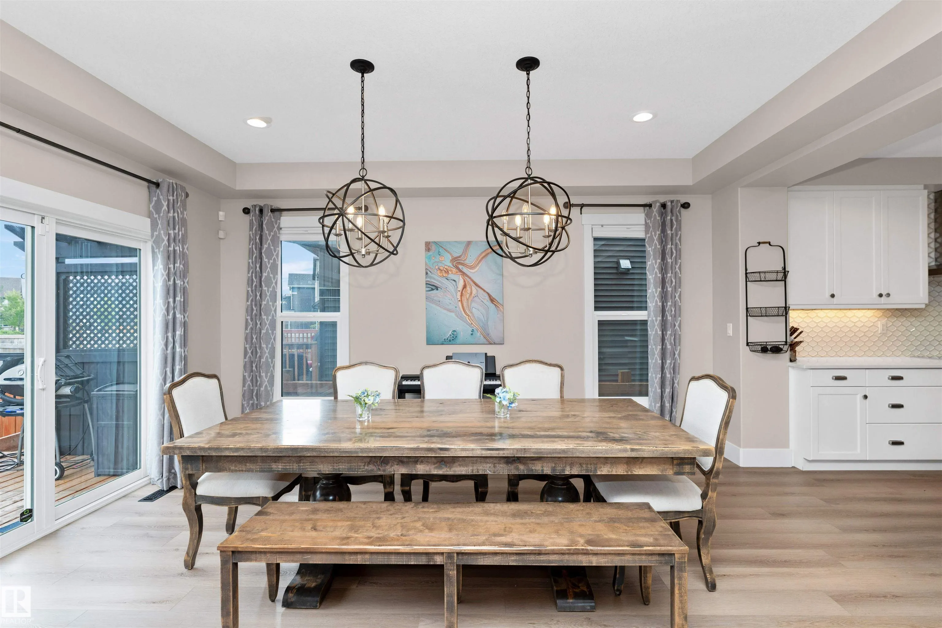 2015 PRICE LANDING