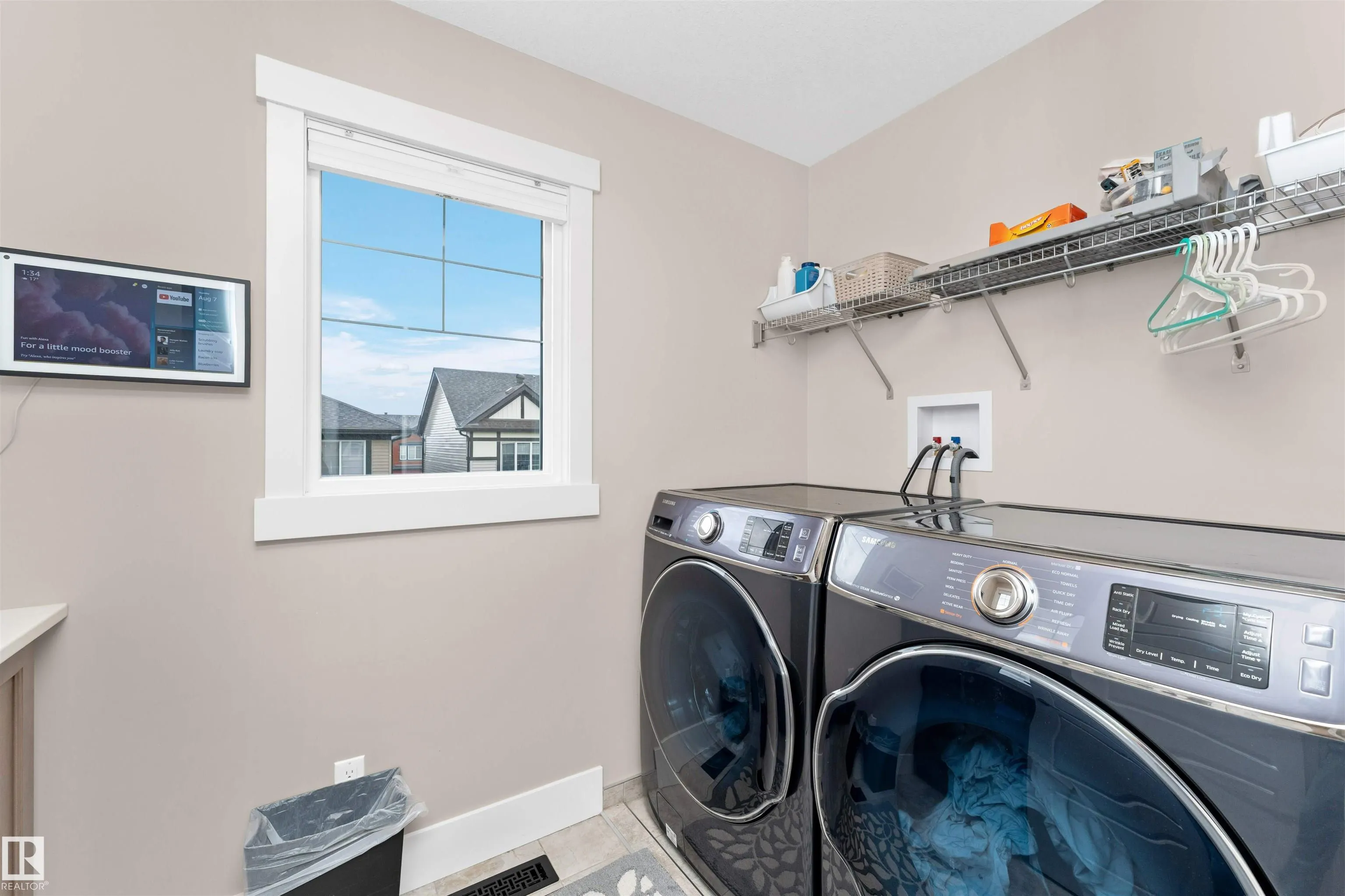 2015 PRICE LANDING