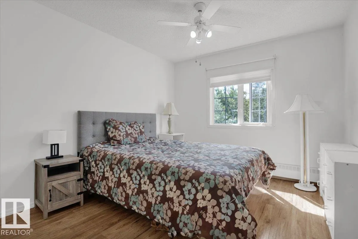#215 45 GERVAIS RD
