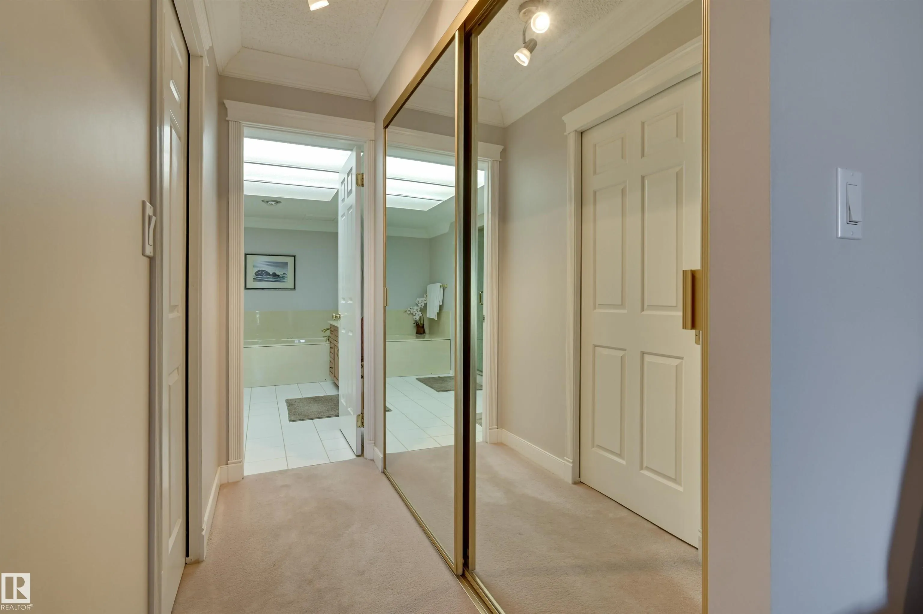 11503 100 Avenue