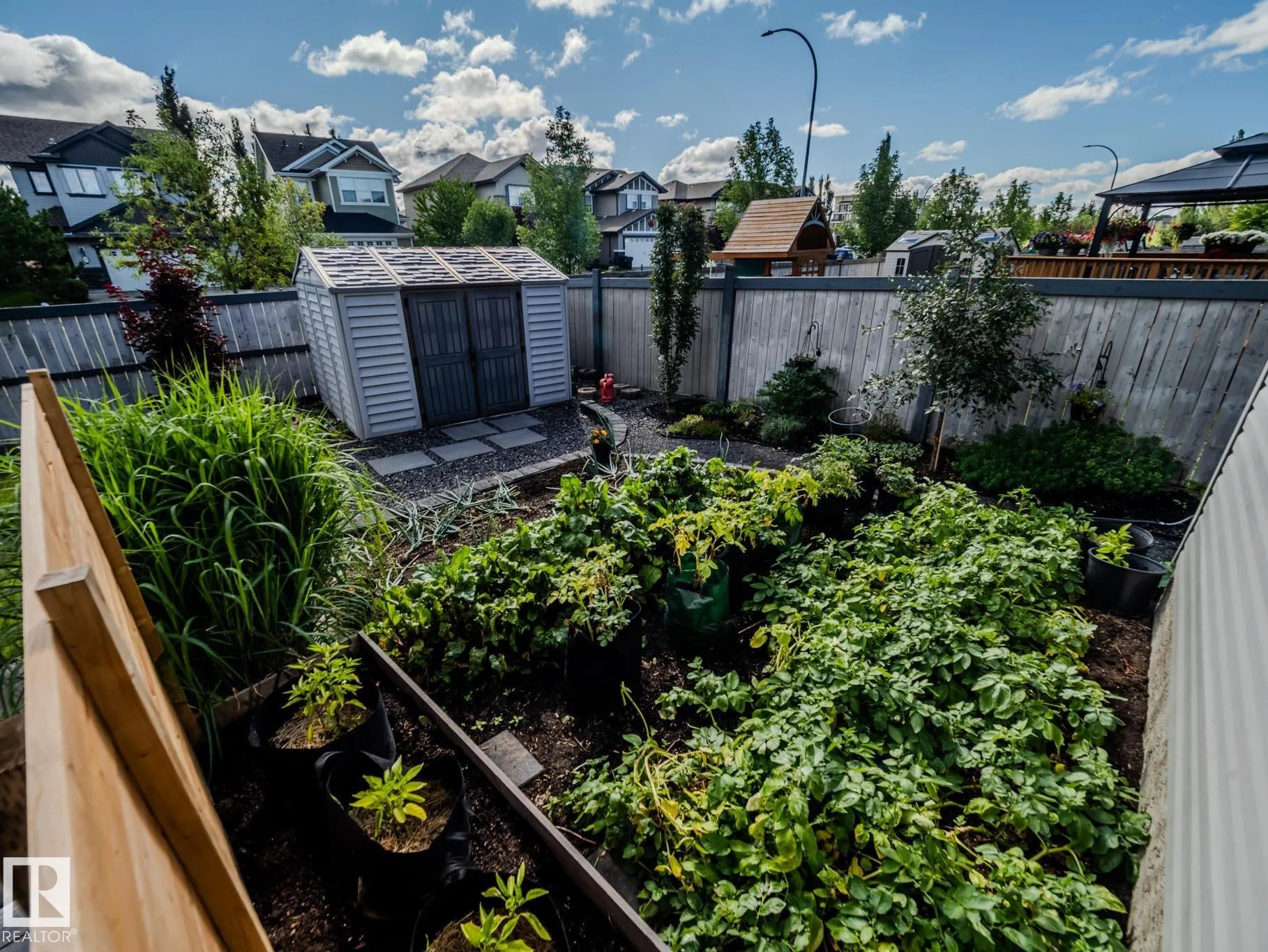 12 HAVENWOOD Court