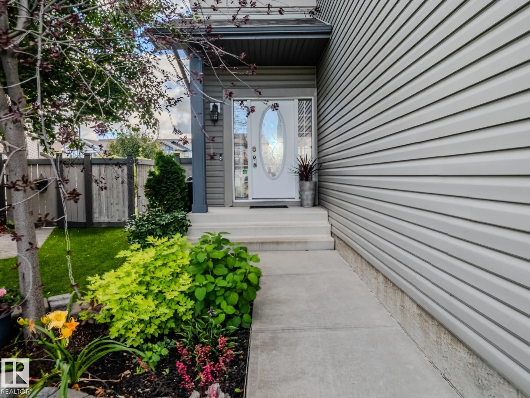 12 HAVENWOOD Court