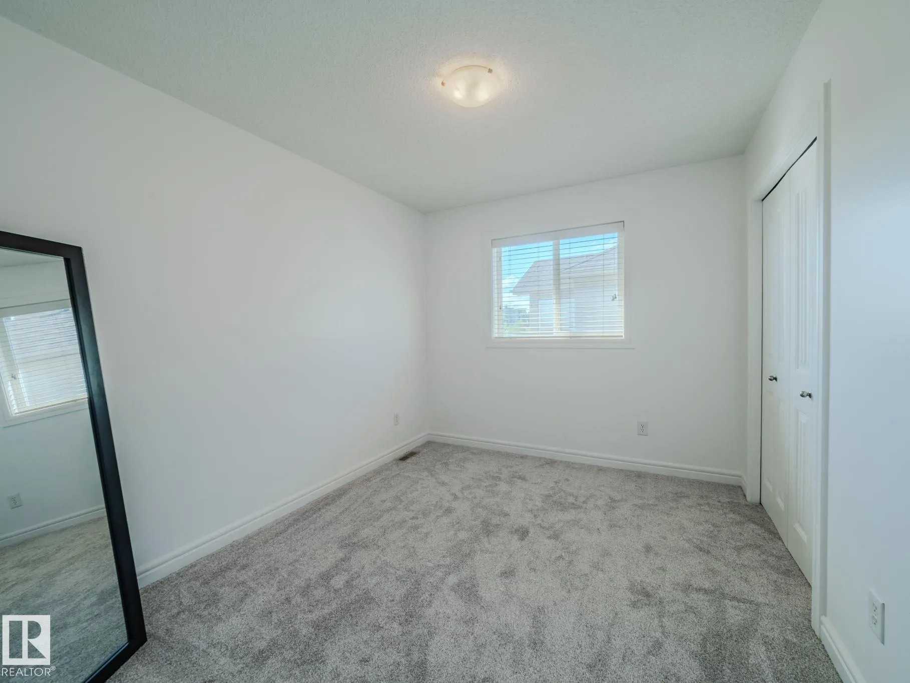 12 HAVENWOOD Court