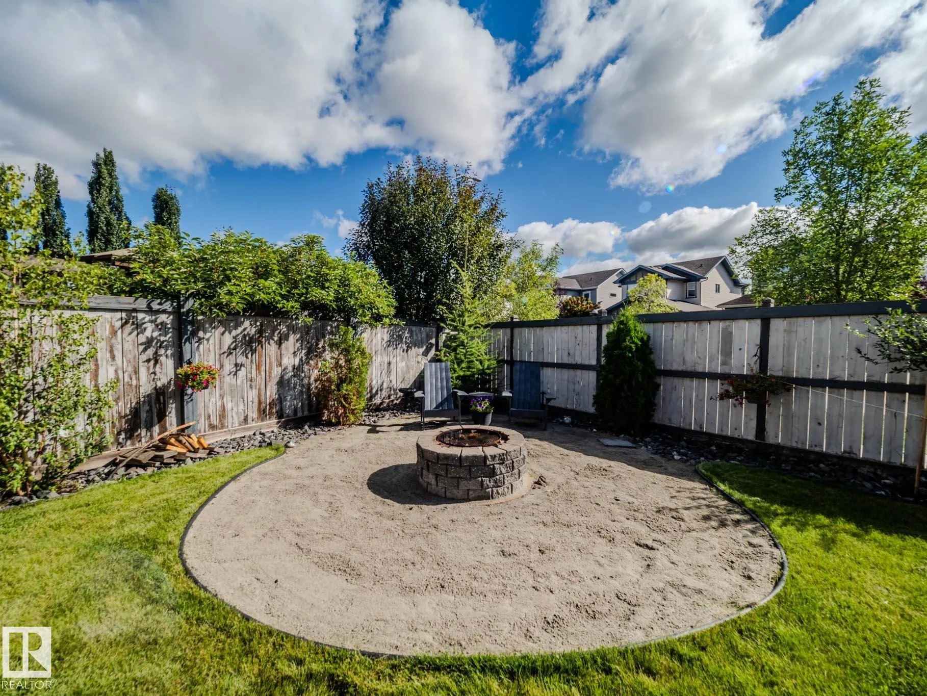 12 HAVENWOOD Court