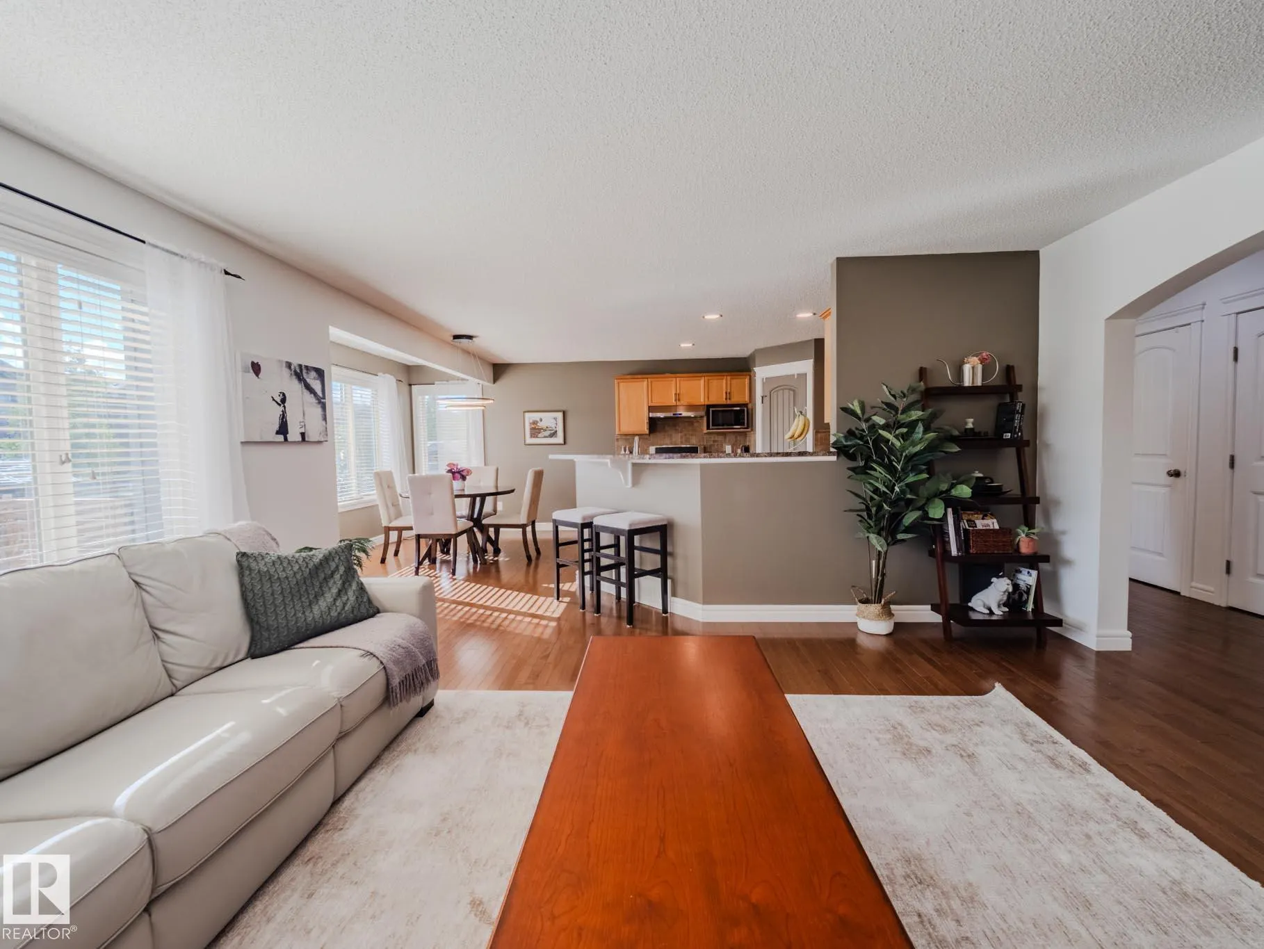 12 HAVENWOOD Court