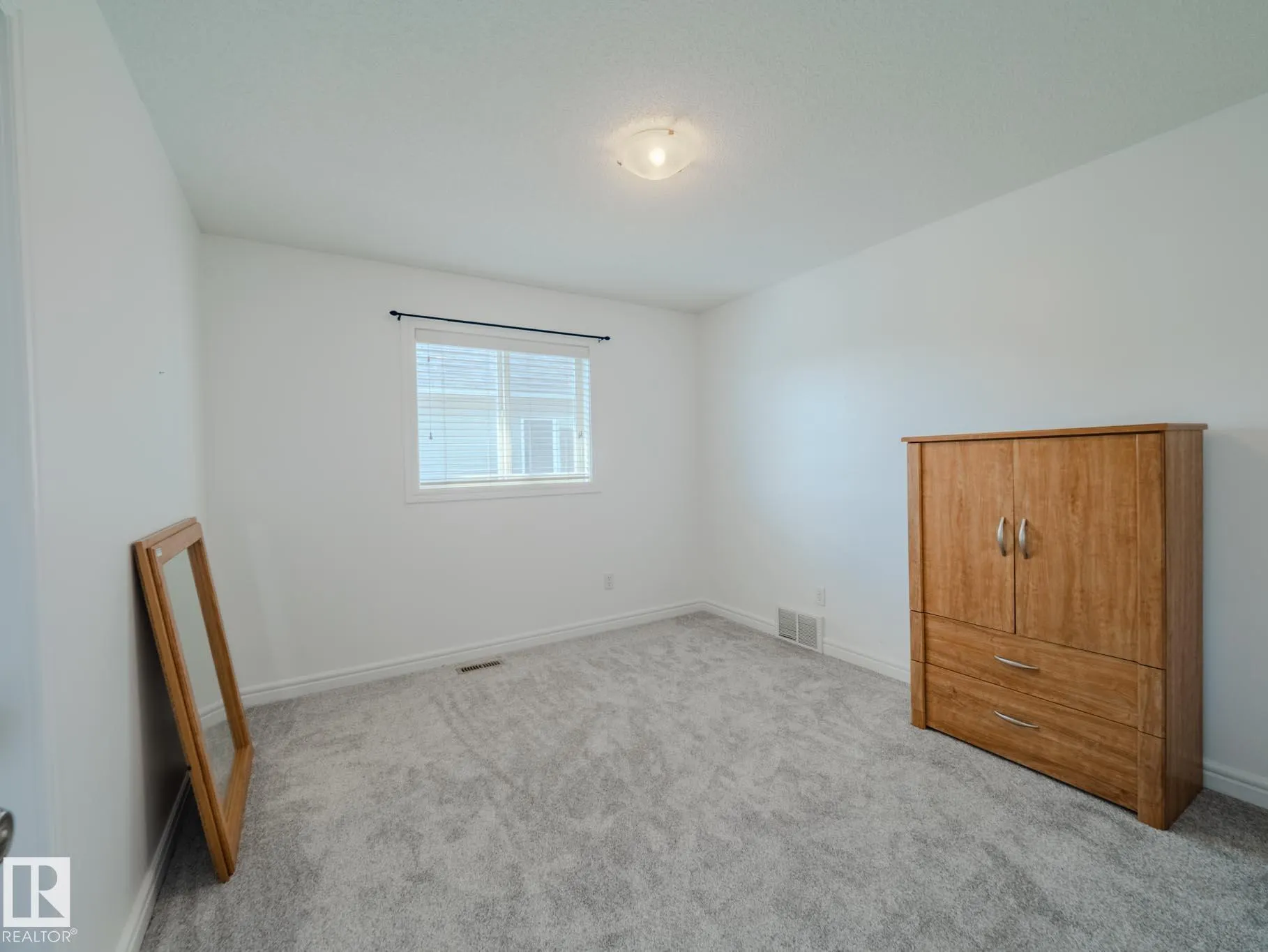 12 HAVENWOOD Court