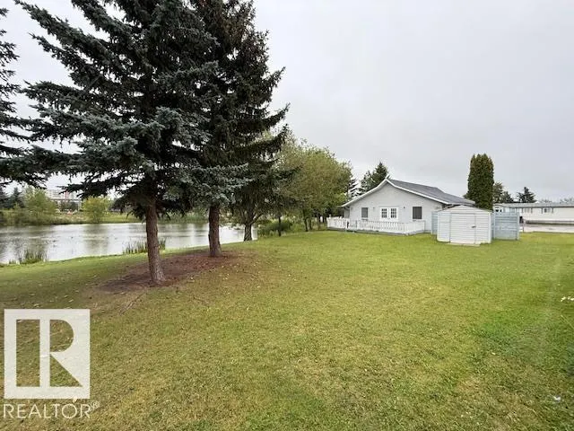1376 Lakeview Road