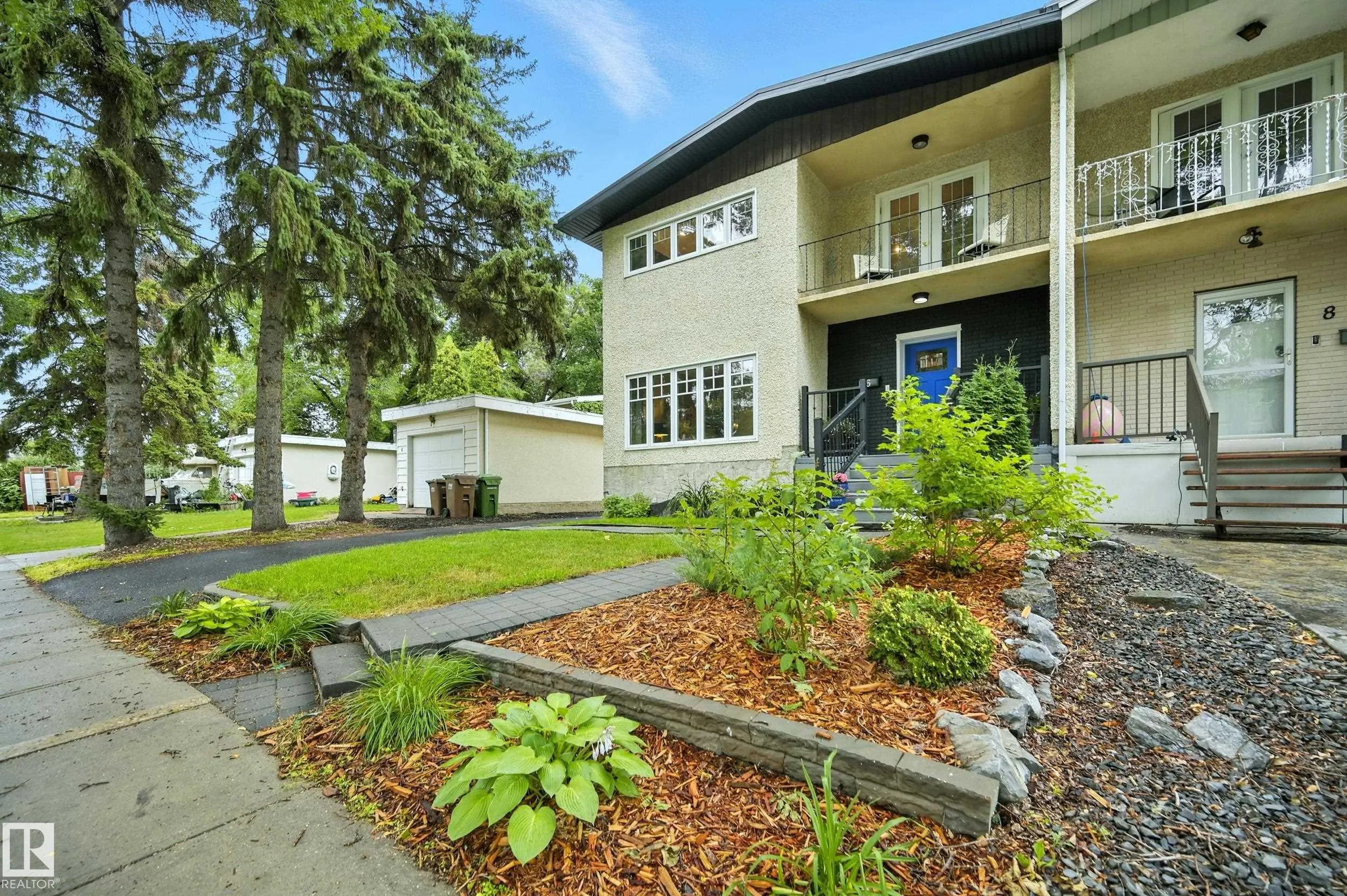 6 MARION Crescent