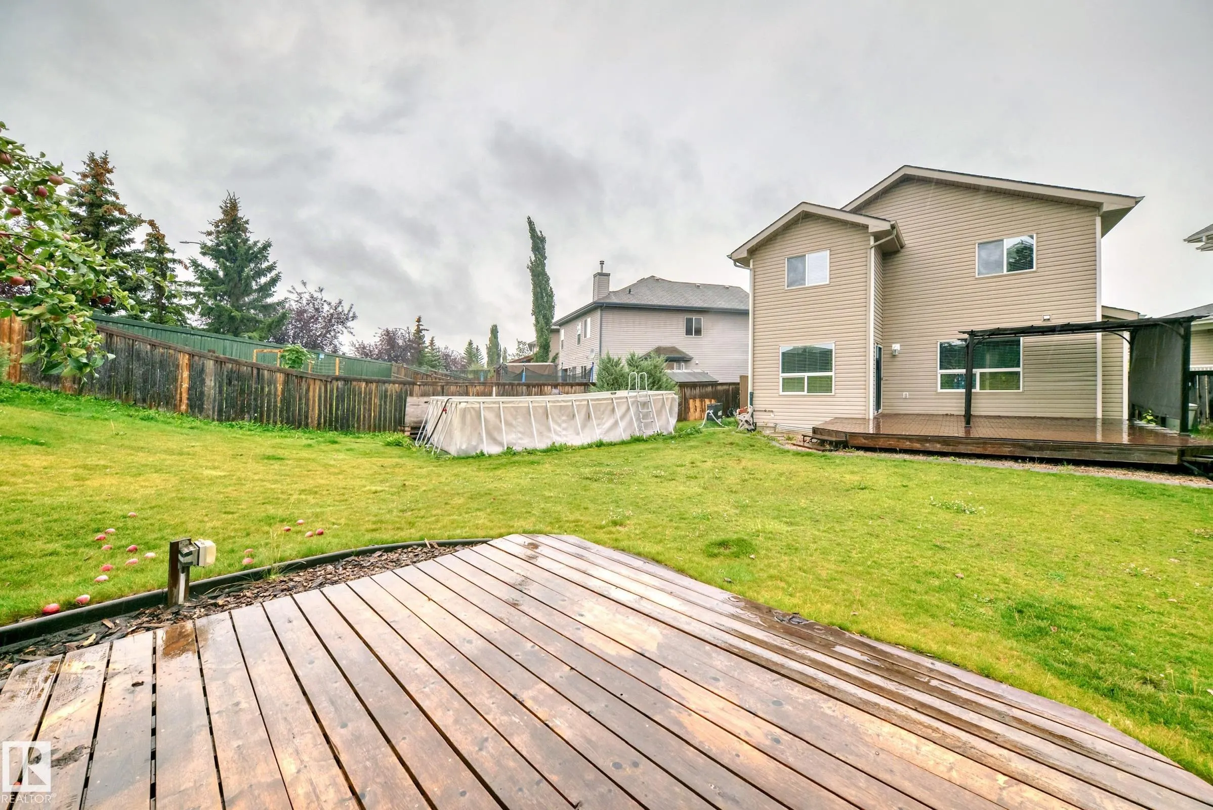 83 VAUGHN Avenue