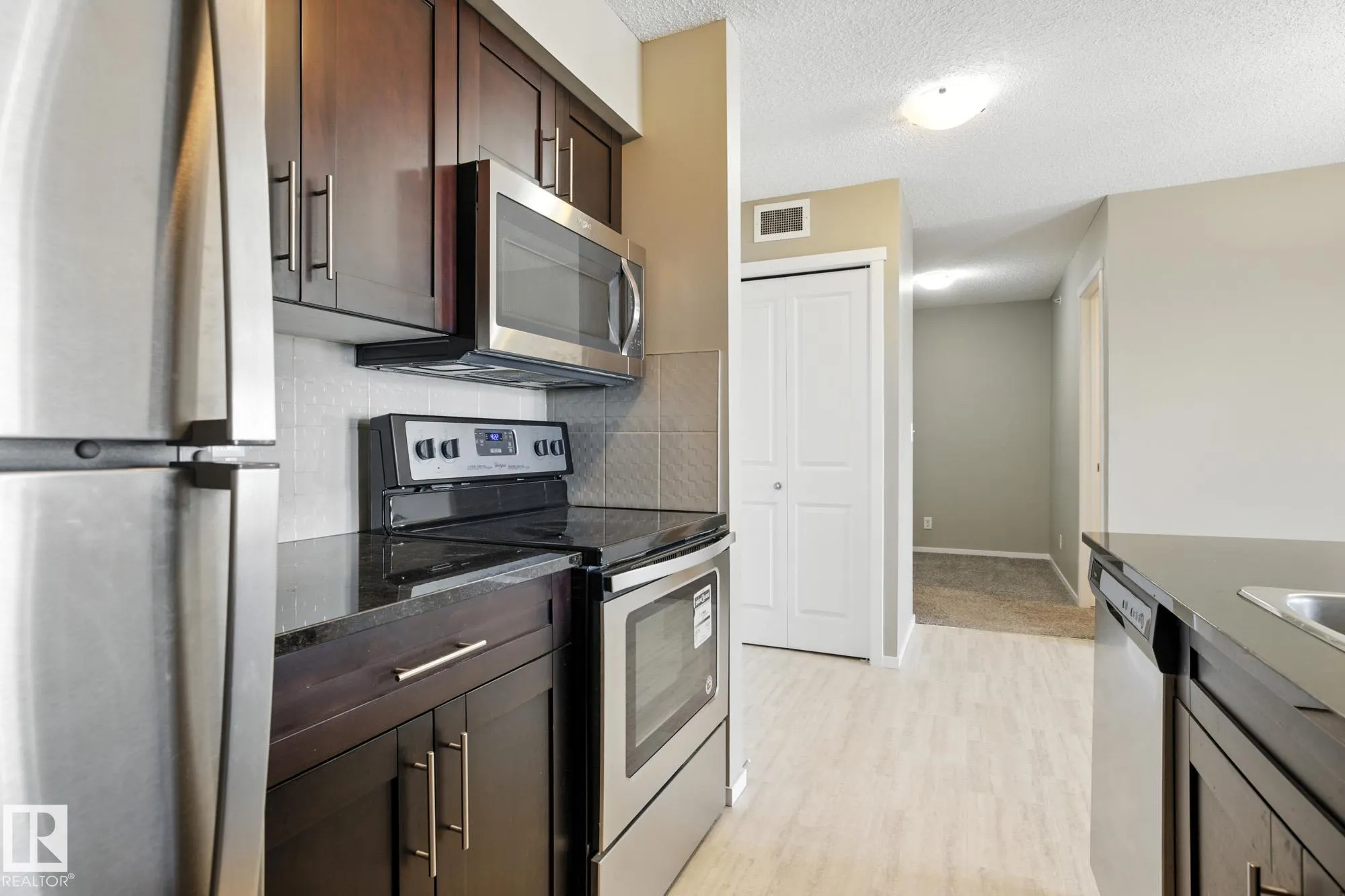 3315 JAMES MOWATT Trail