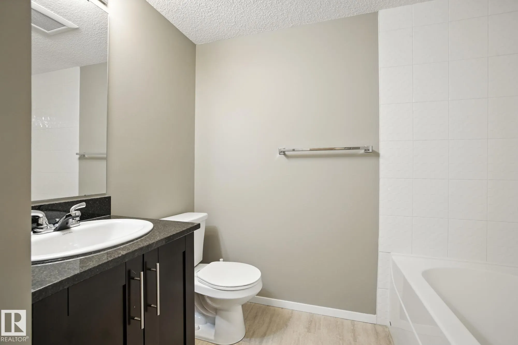 3315 JAMES MOWATT Trail