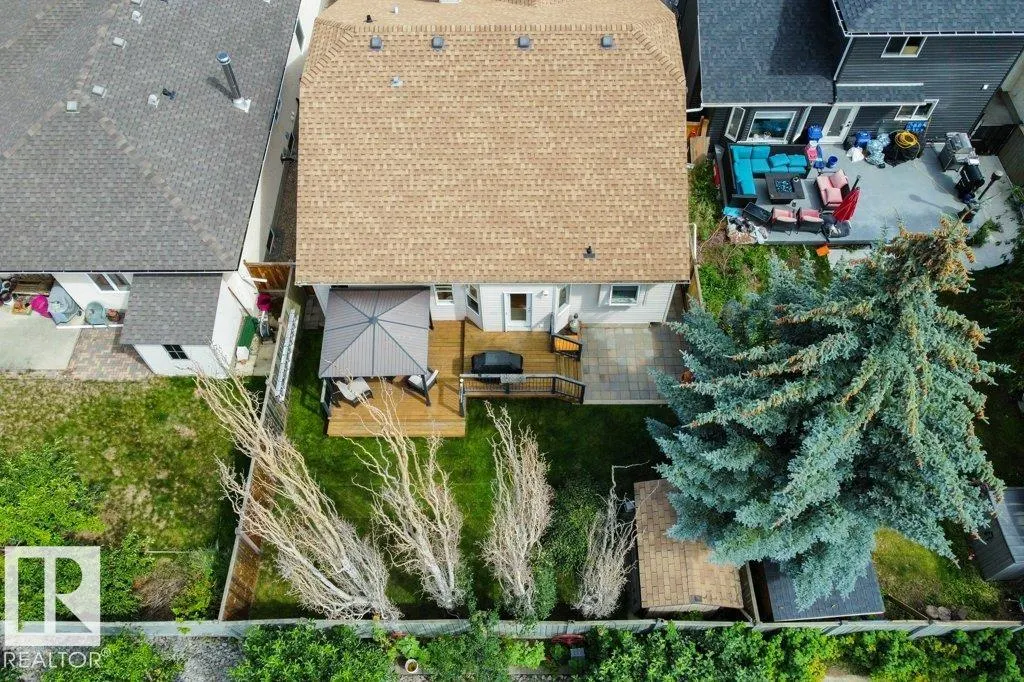 19 OAKLAND Way