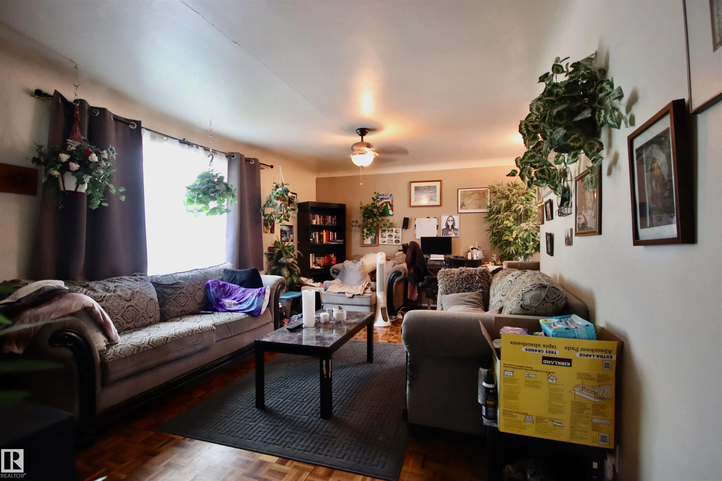8626 77 Street
