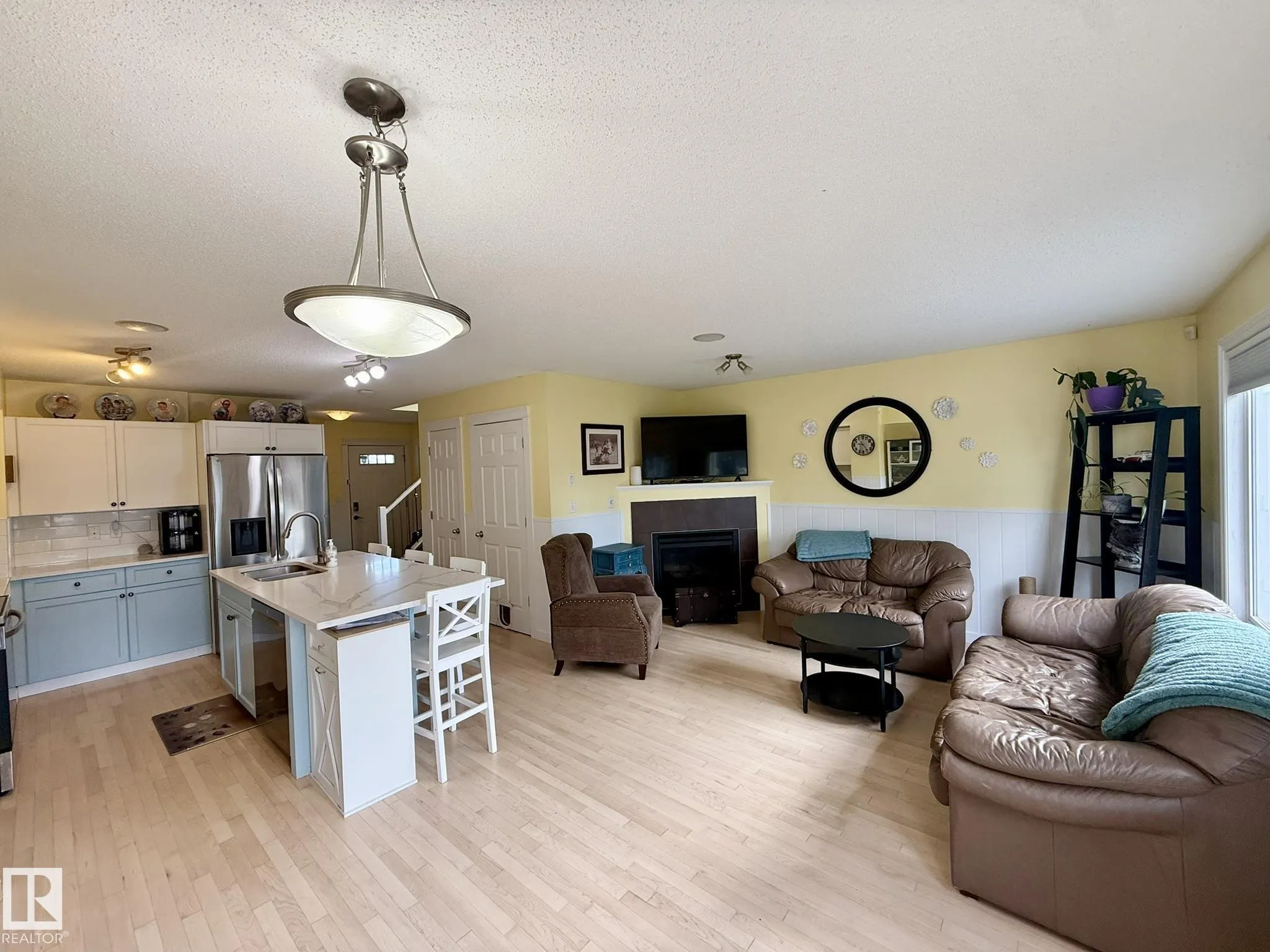 3 Hartwick Court