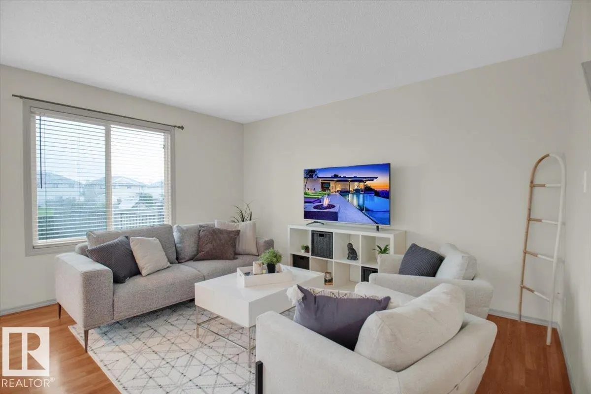 287 MACEWAN Road