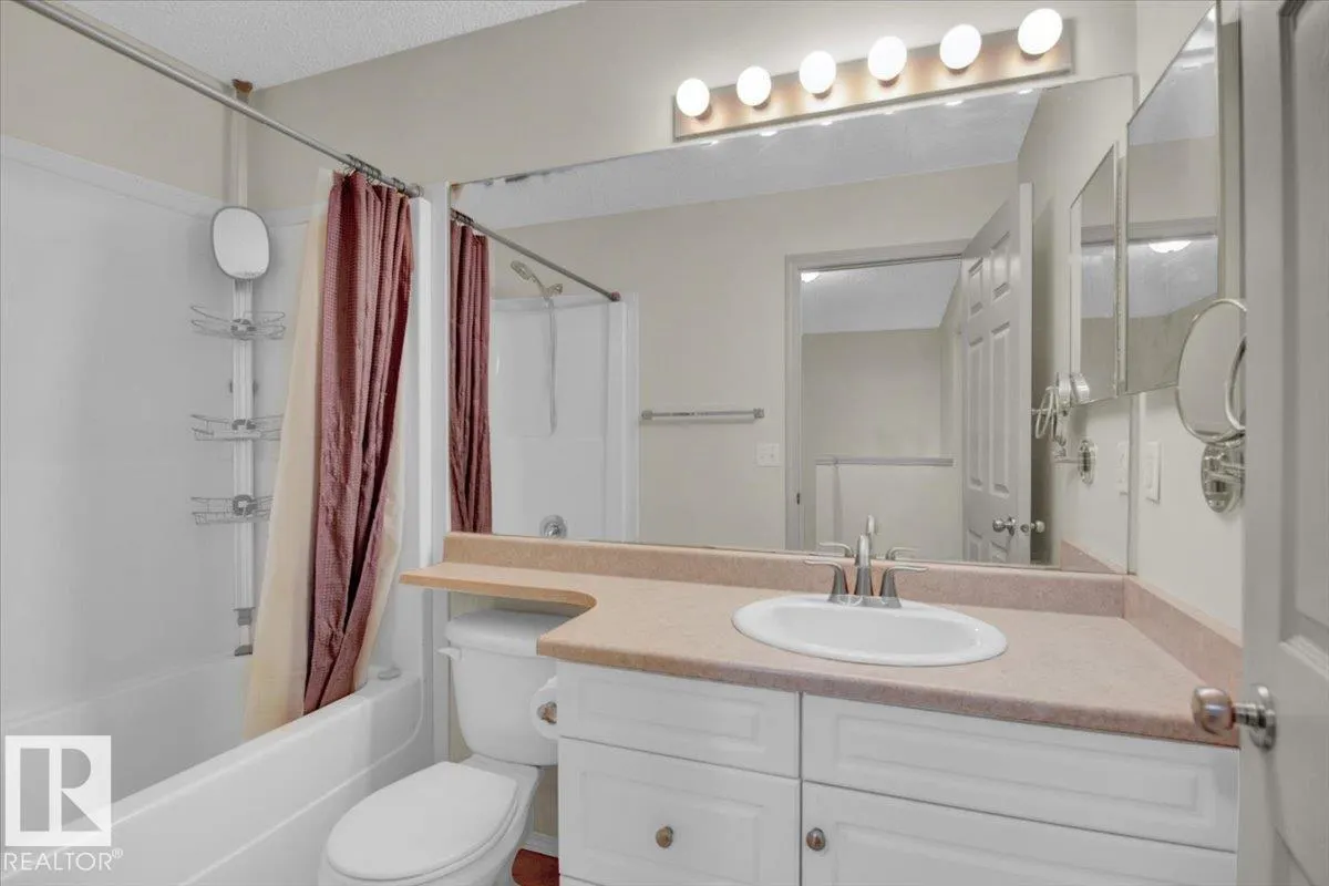 287 MACEWAN Road