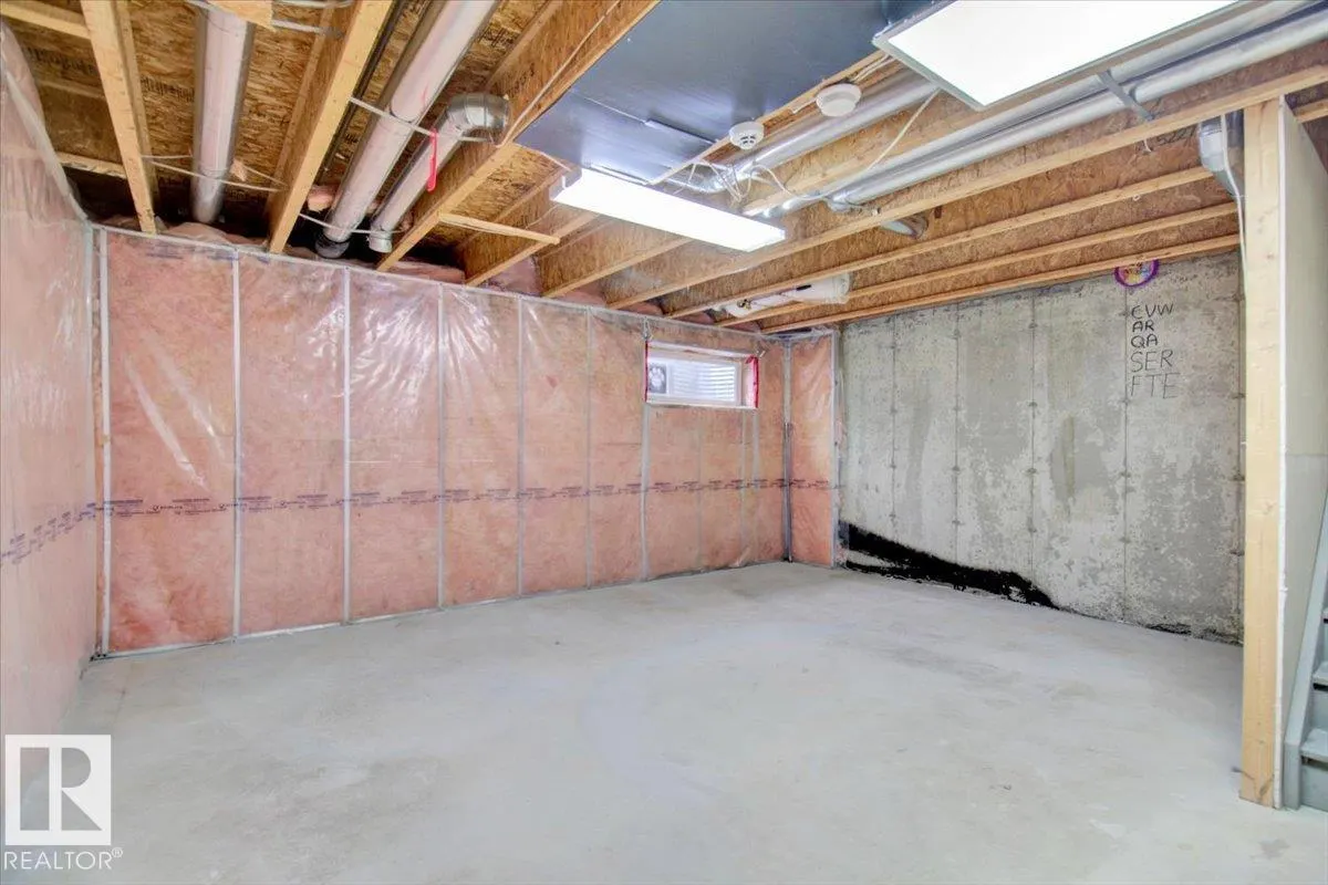287 MACEWAN Road