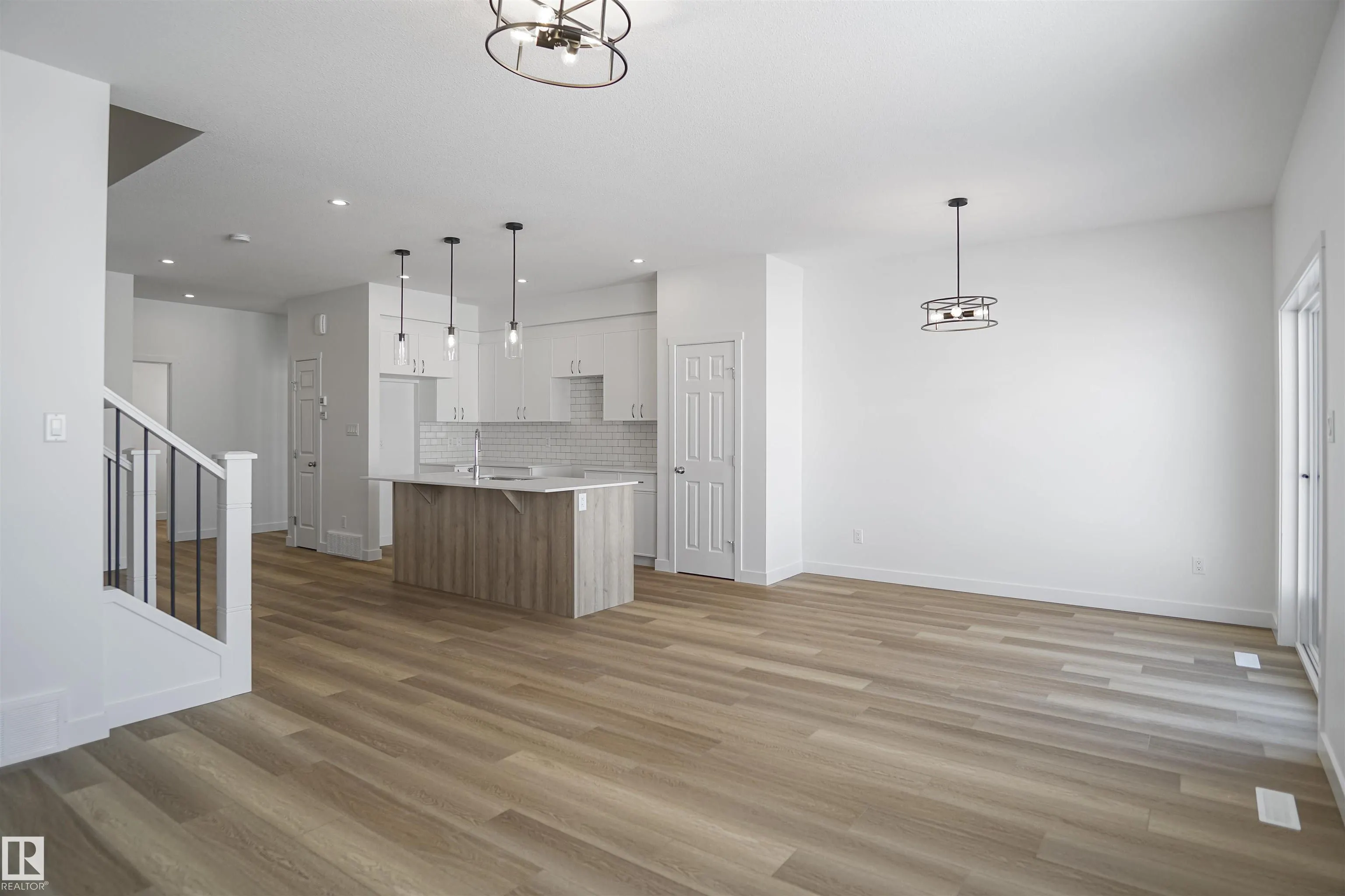 1722 WESTERRA Wynd