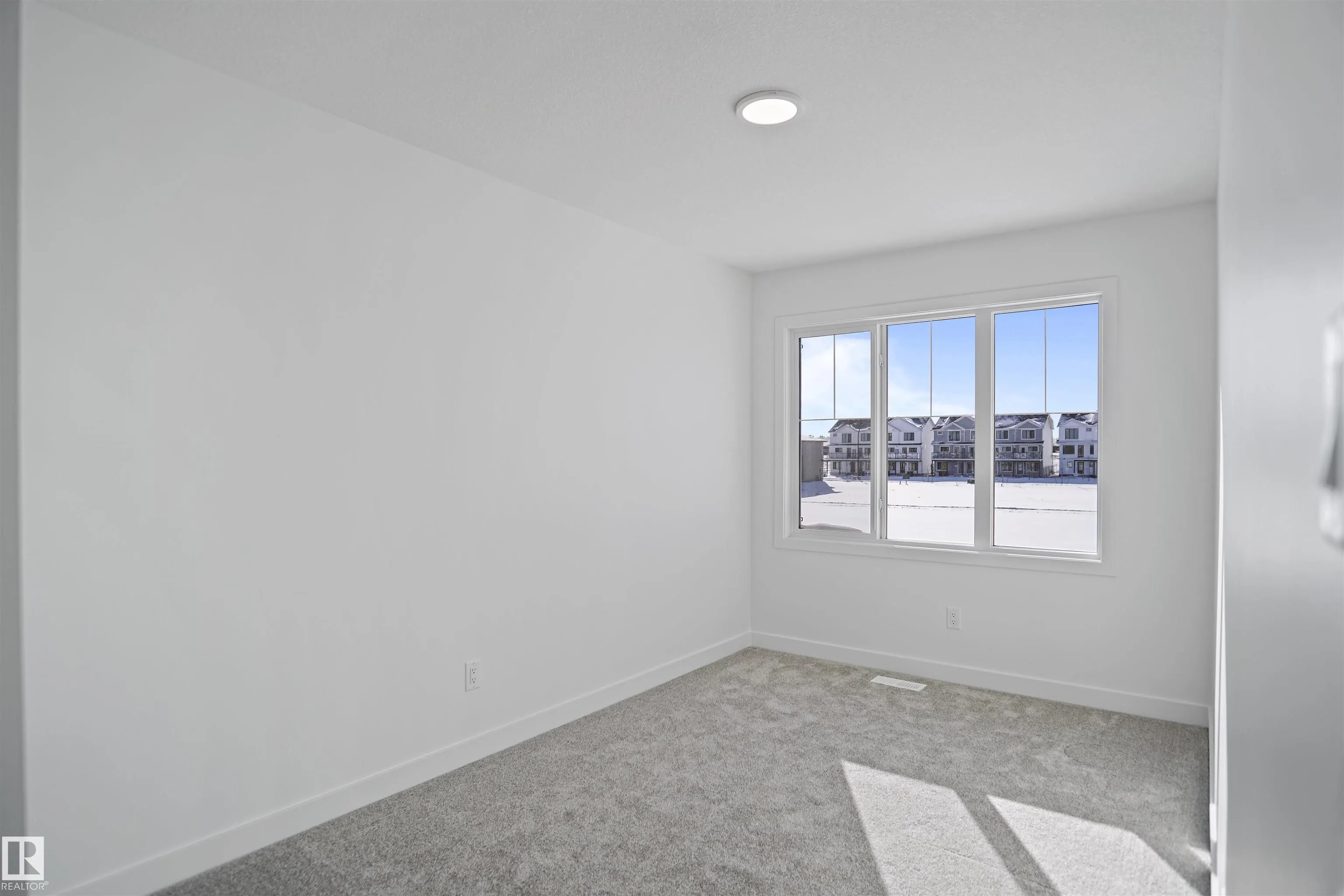 1722 WESTERRA Wynd