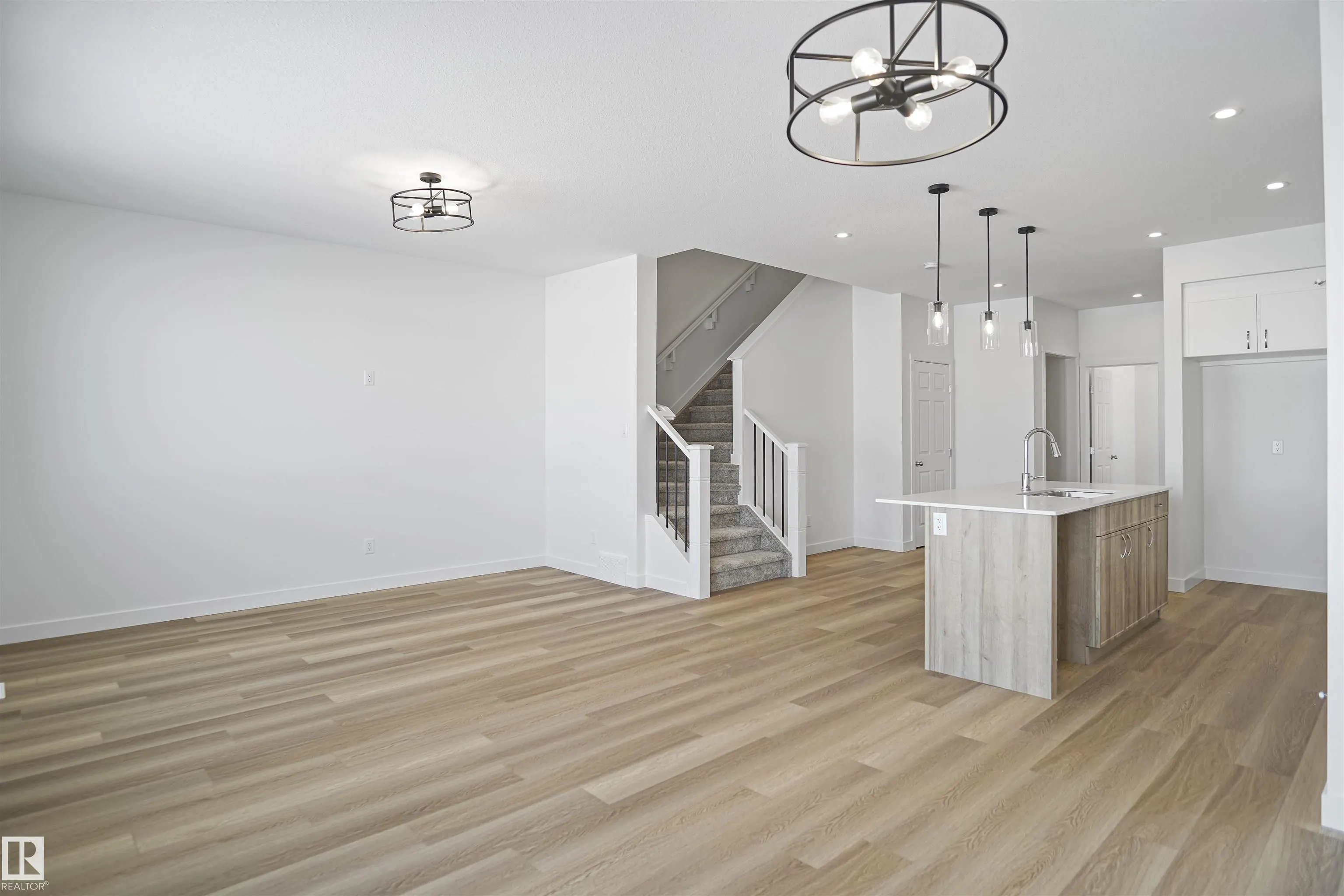 1722 WESTERRA Wynd