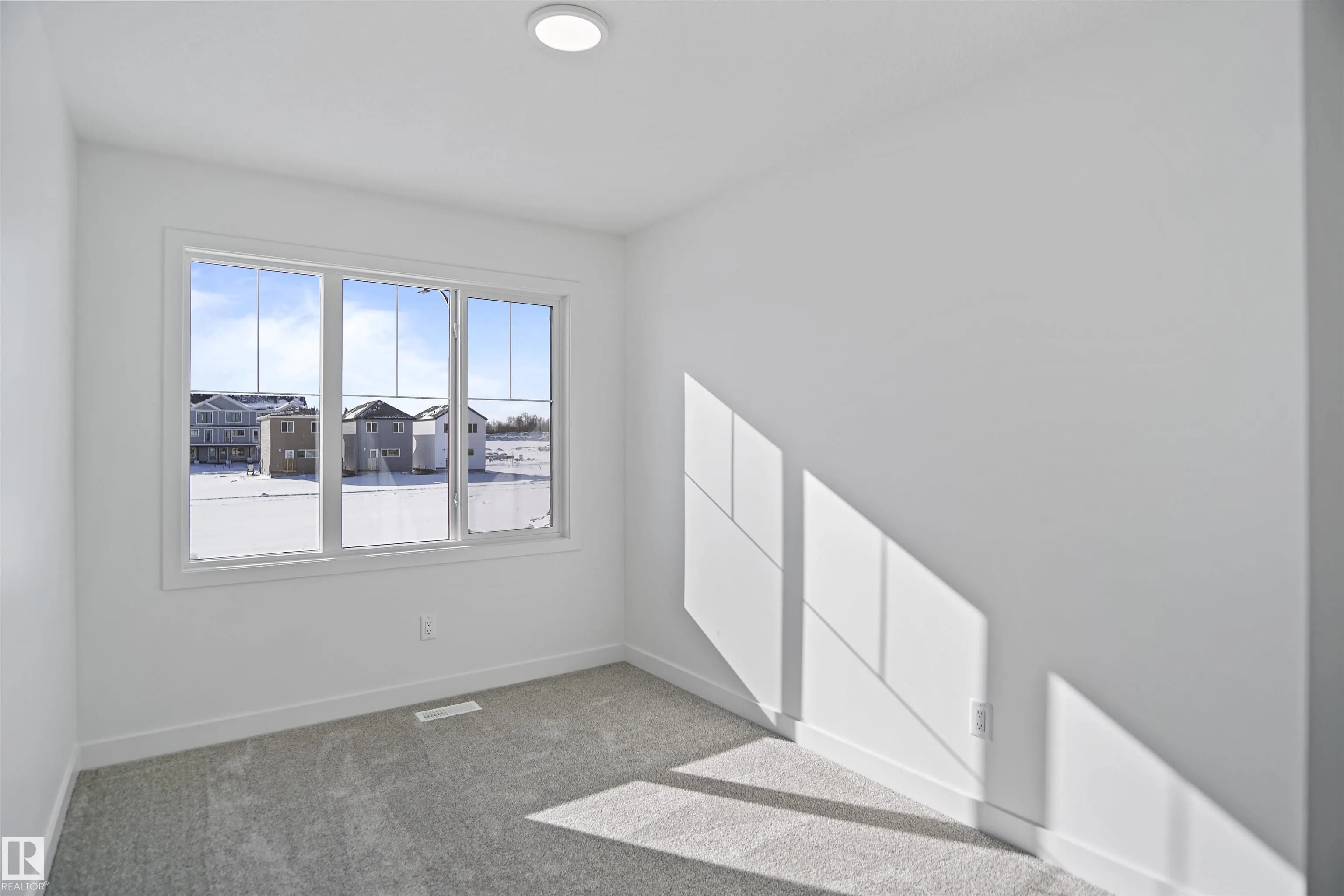 1722 WESTERRA Wynd