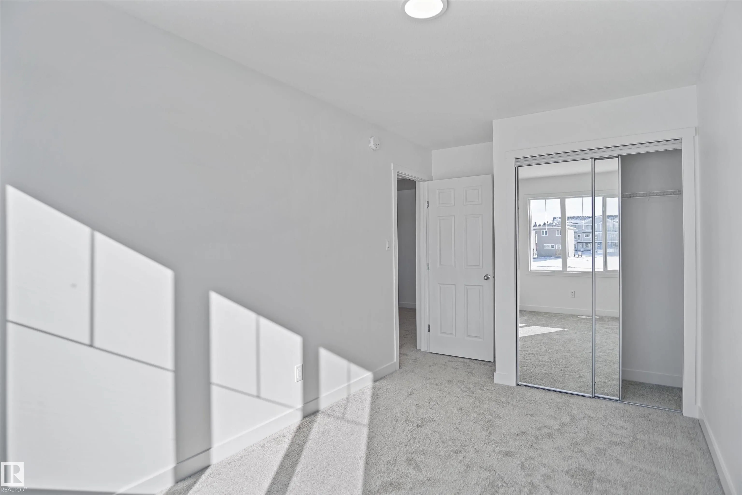 1722 WESTERRA Wynd